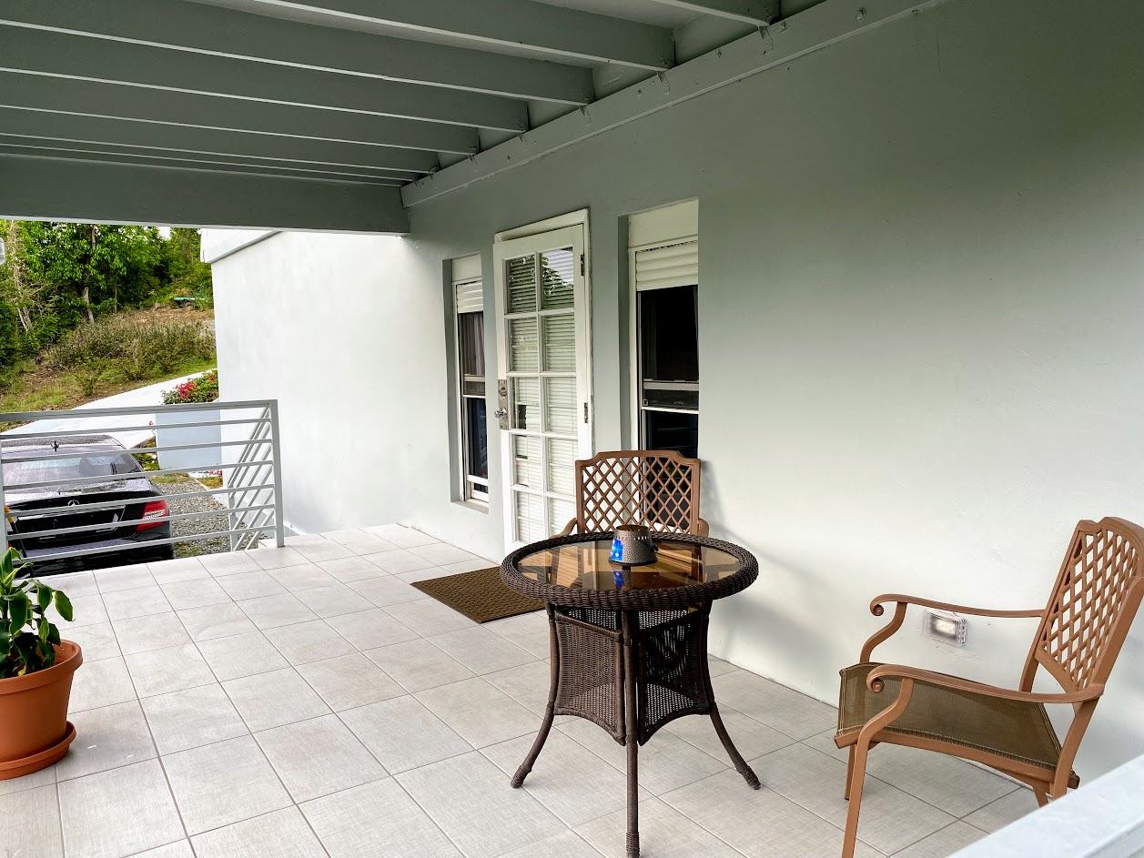SuruLere House & Paradise Retreat. 1 BR suite Houses for Rent in