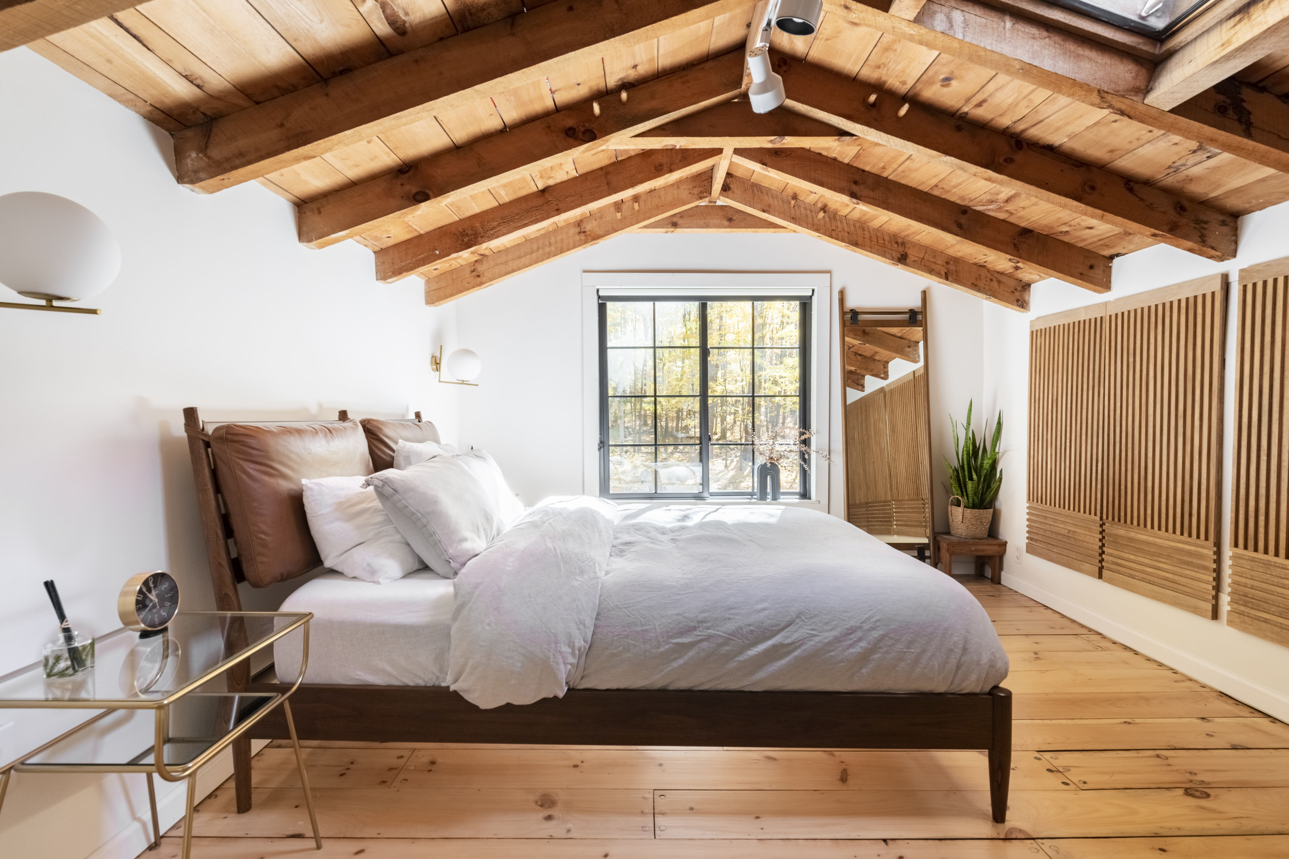 The Upstate Cabin: A secluded getaway in the woods