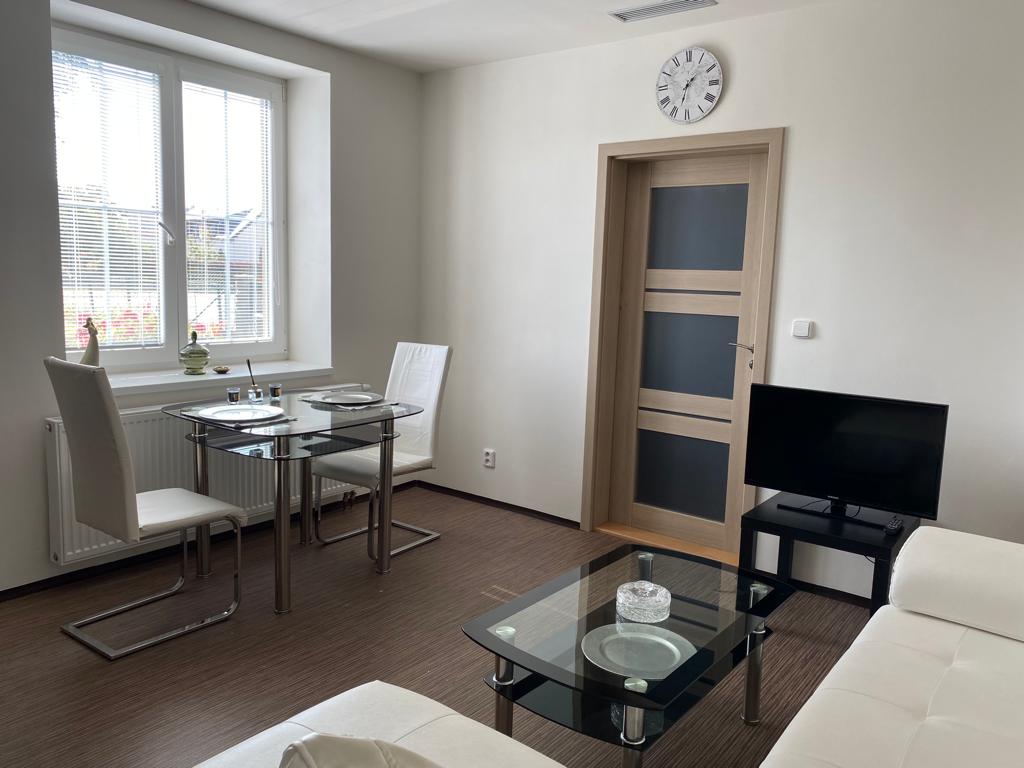 Pleasant accommodation near the center.