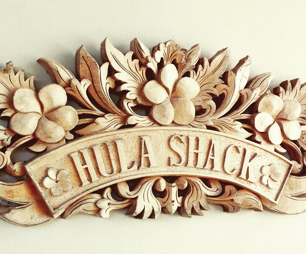 Hula Shack. A cosy coastal escape.