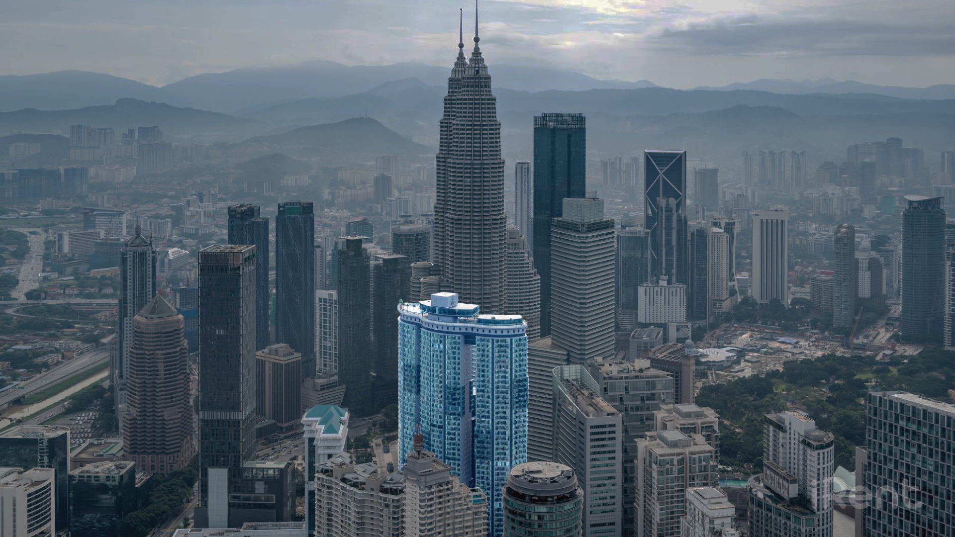 Super KL Tower View 3BR Suite next to Twin Tower - Apartments for 