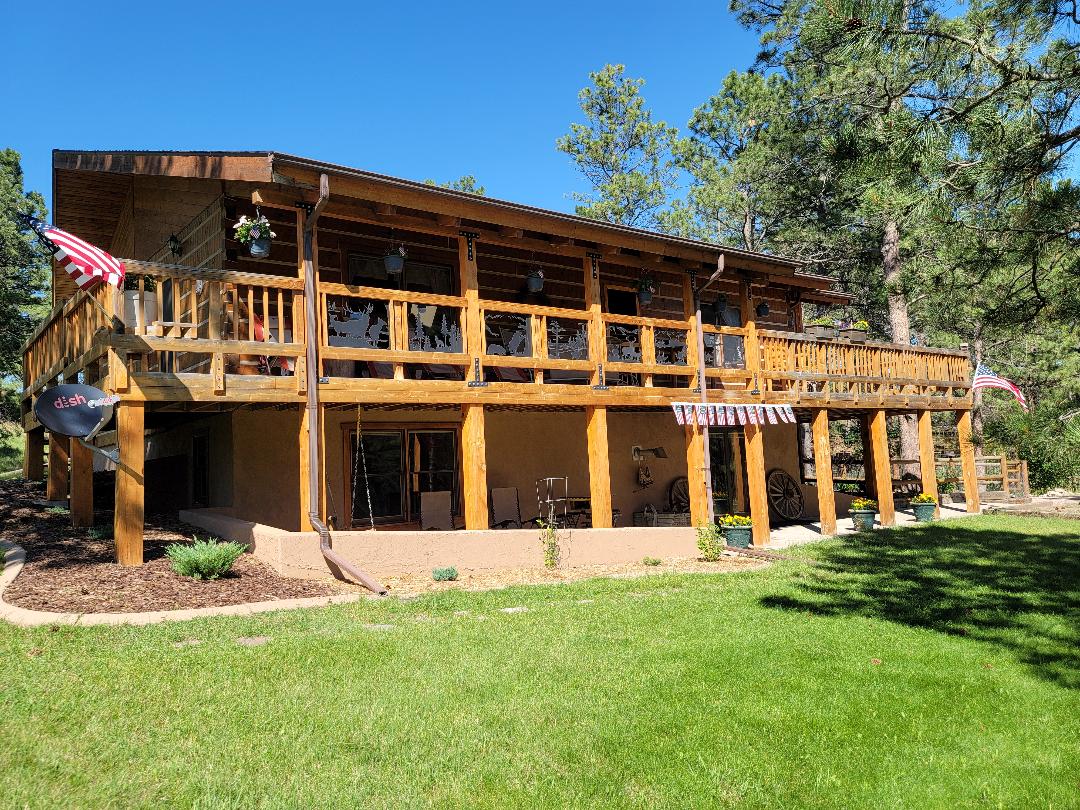 Vanishing Trails Lodge Cabins for Rent in Hermosa, South Dakota