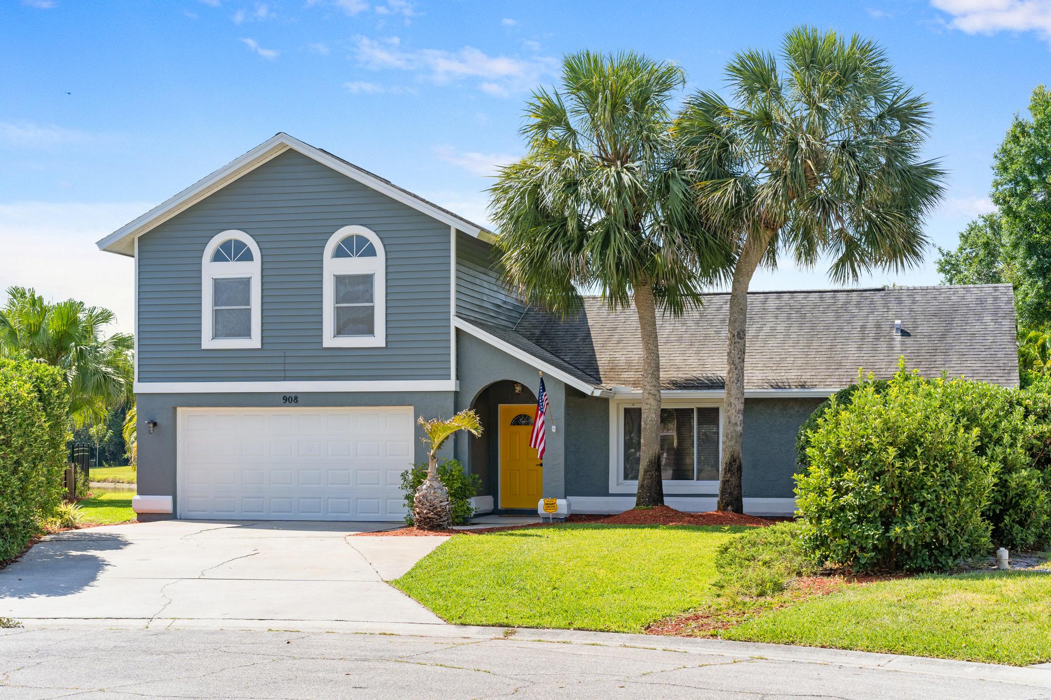 Luxury Sarasota *Heated* Pool Oasis Close to Beach Houses for Rent in