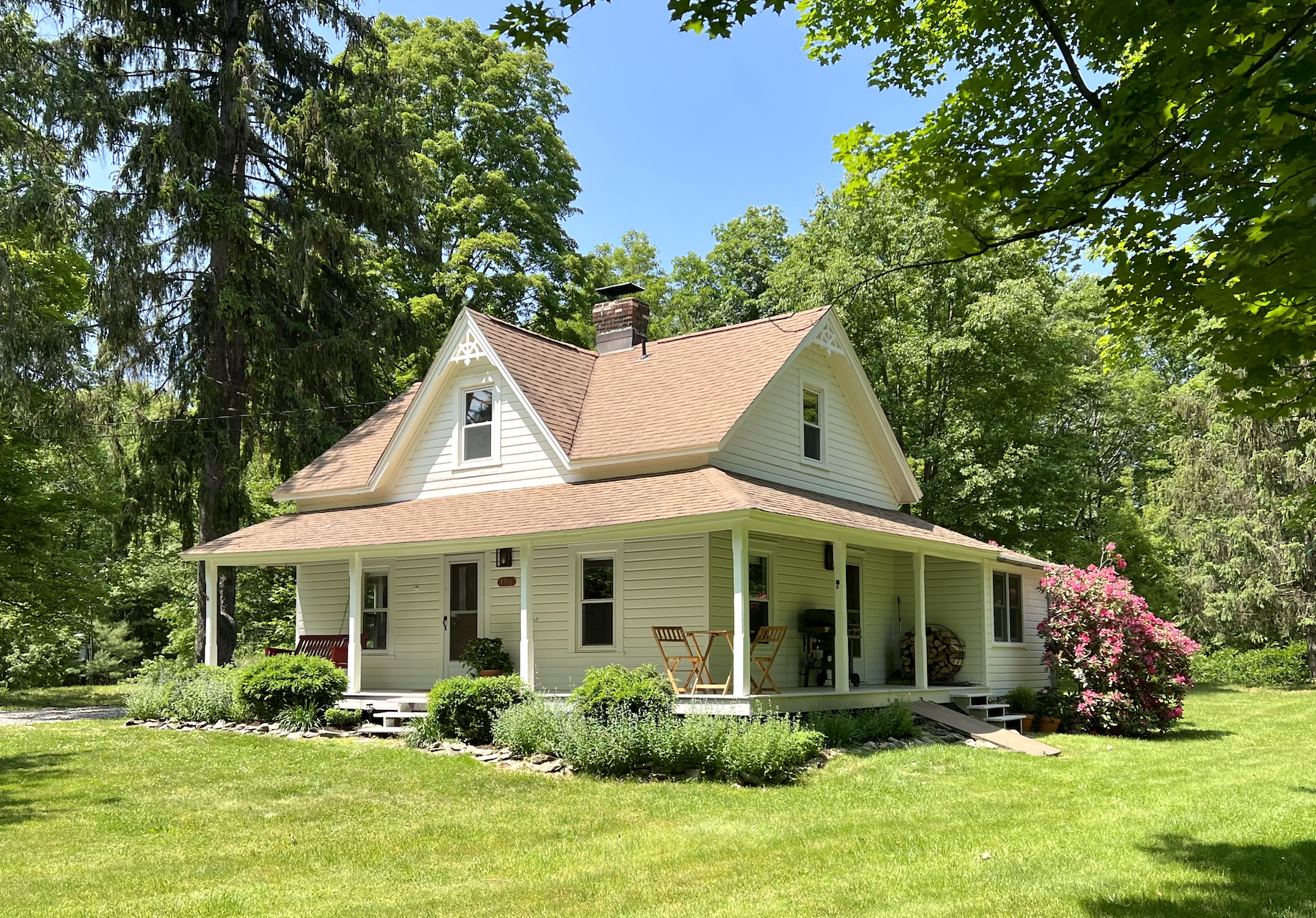Long Pond Cottage, Country Retreat in Rhinebeck