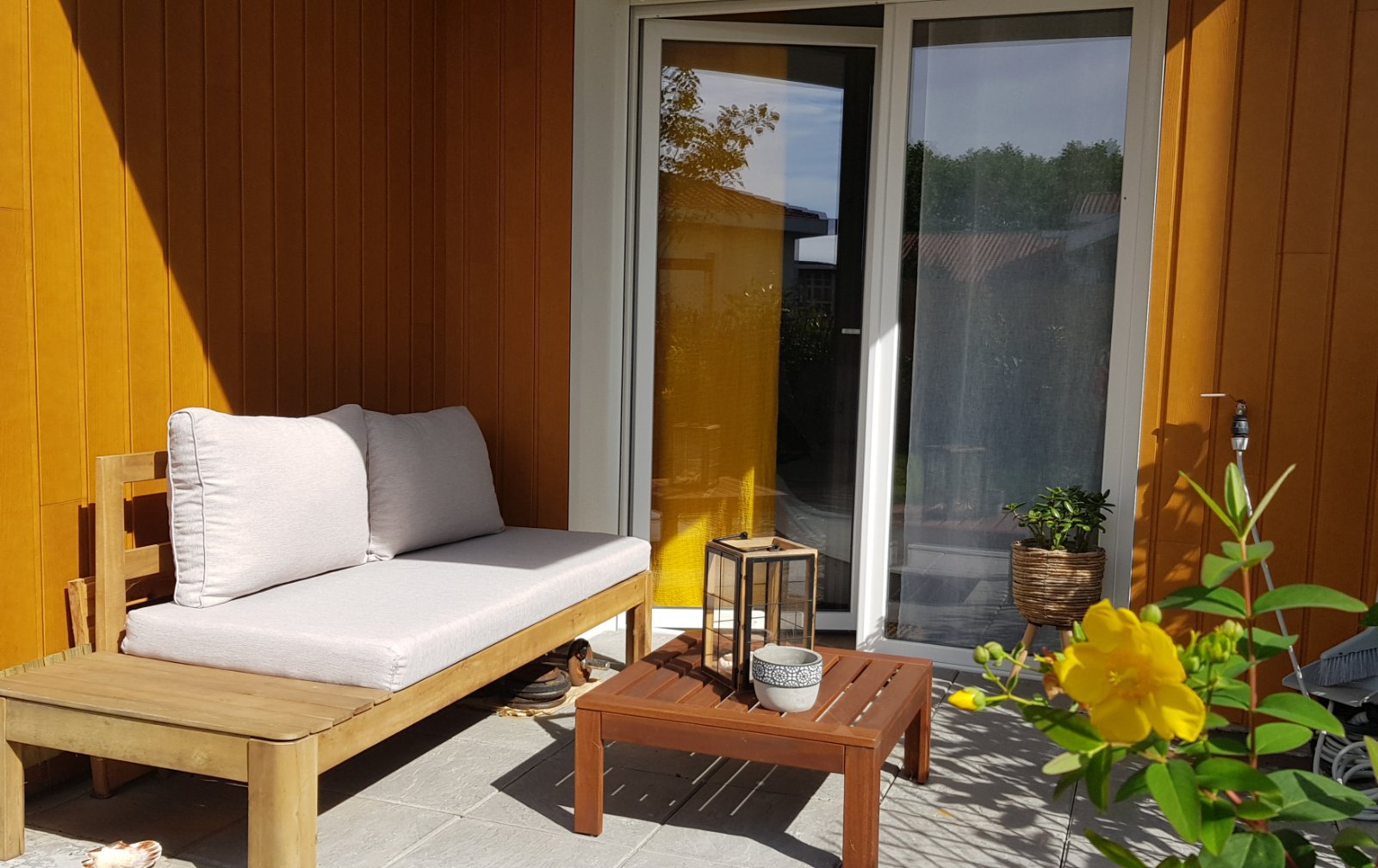 10 min. to the beach, Hossegor, new apartment, small garden.