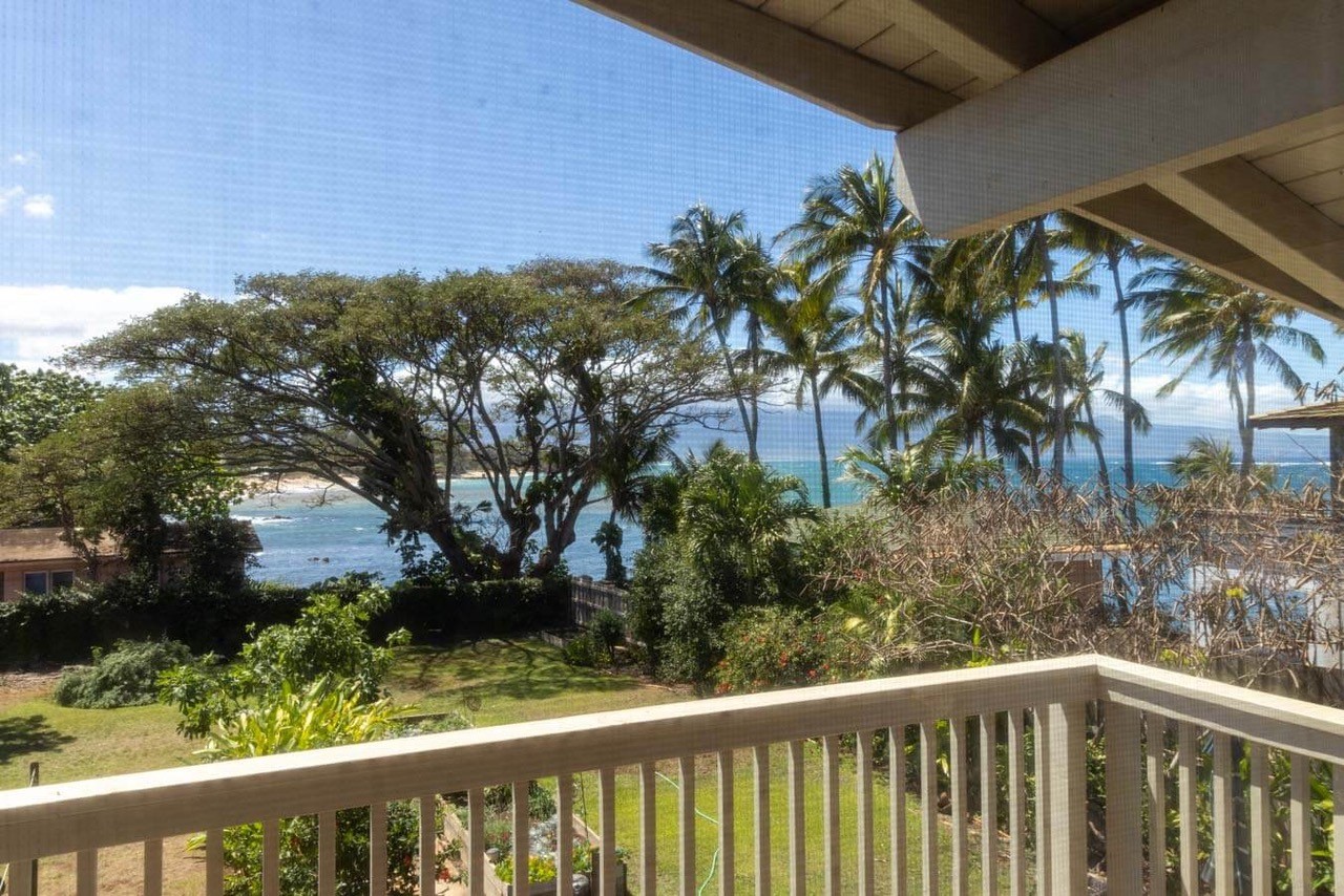 Paia Bay Suites - licensed - ocean view in Paia-Haiku, Hawaii