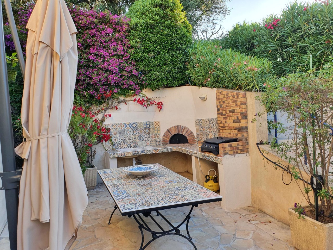 Beautiful apartment, 3 rooms,  2 private terraces