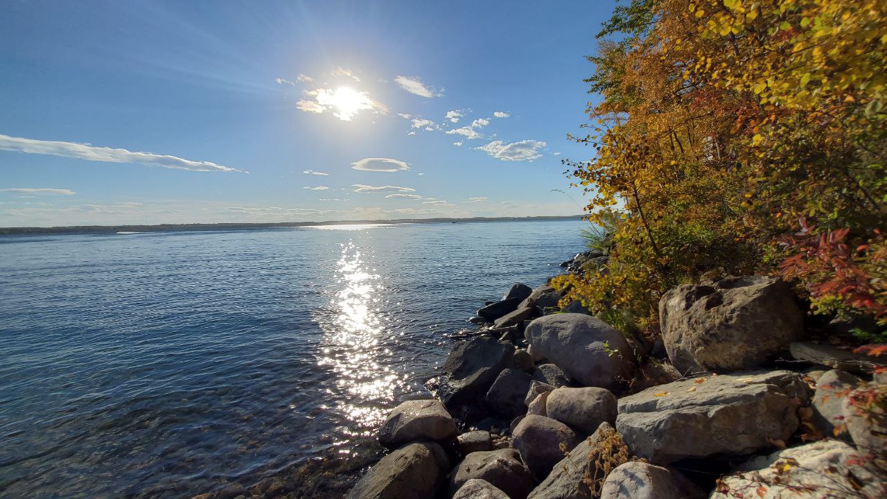 The Cabin at Sunbreaker Cove Cabins for Rent in Benalto, Alberta