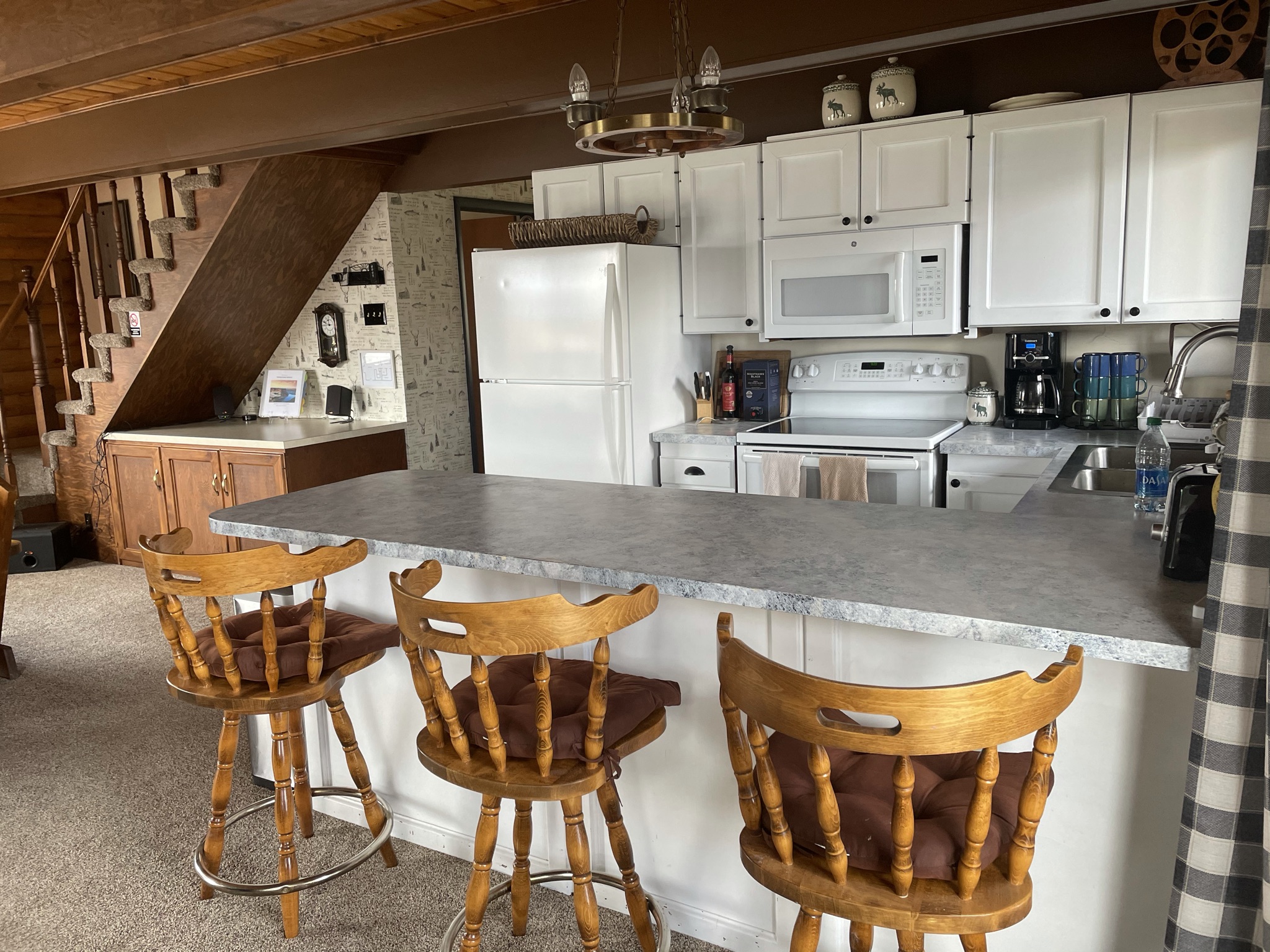 Cozy 3 Bedroom Cabin near Flaming Reservoir Cabins for Rent in