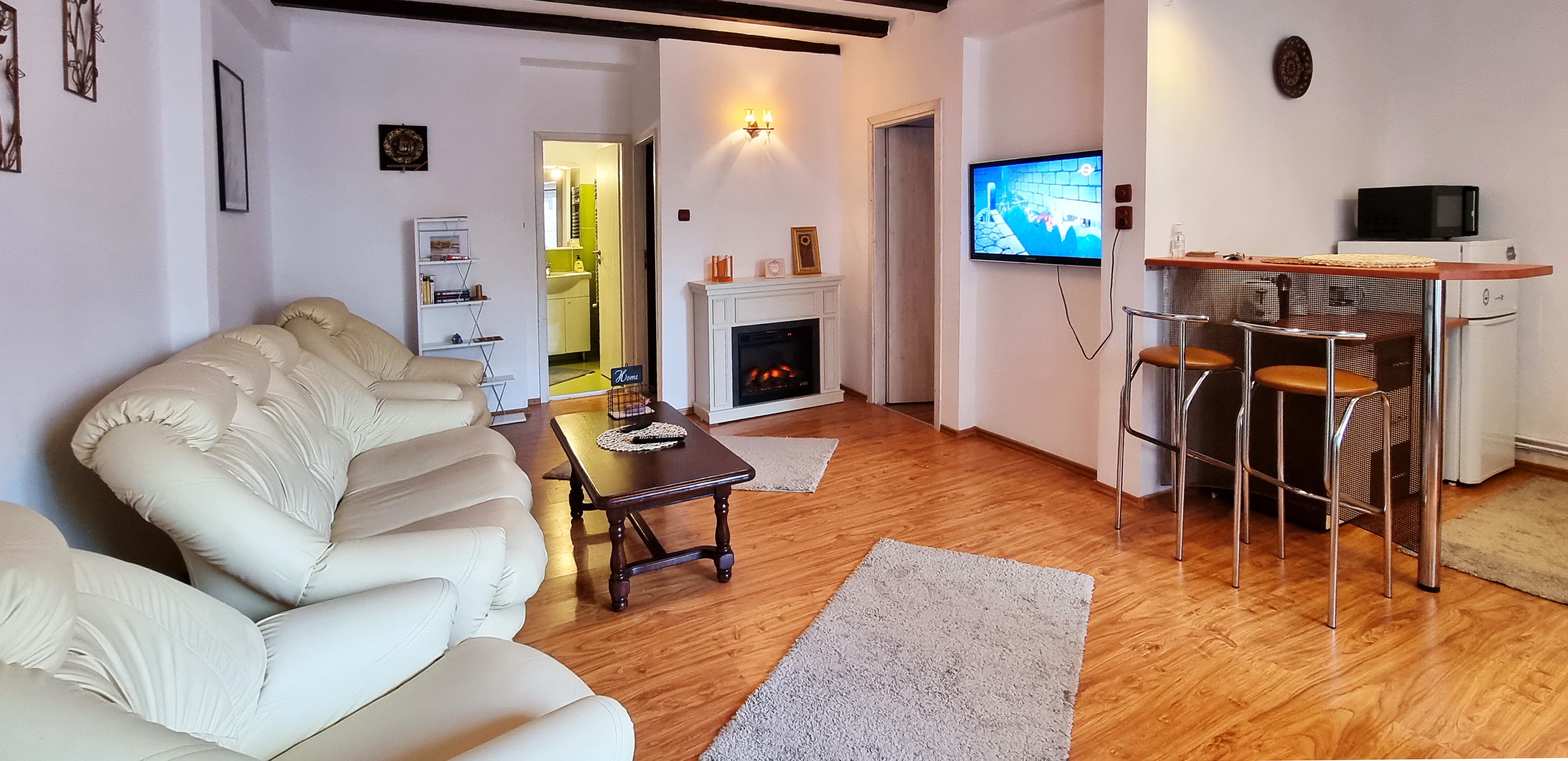 Apartment in villa near Cantacuzino Castle