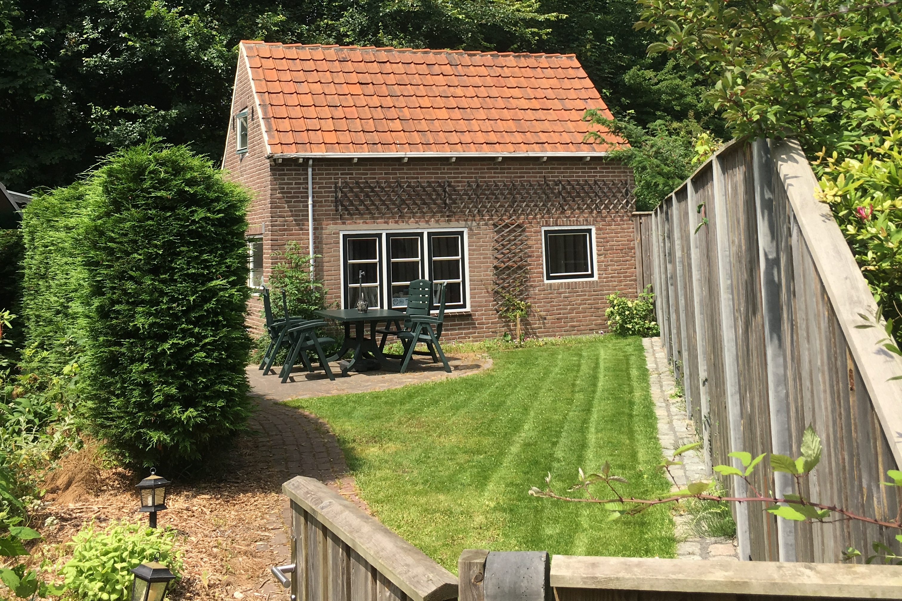 Cozy holiday home at the bottom of the dunes in Zoutelande