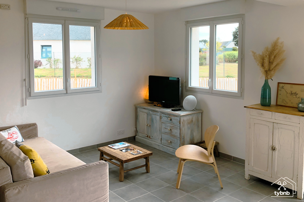 Charming new house near town center and beaches