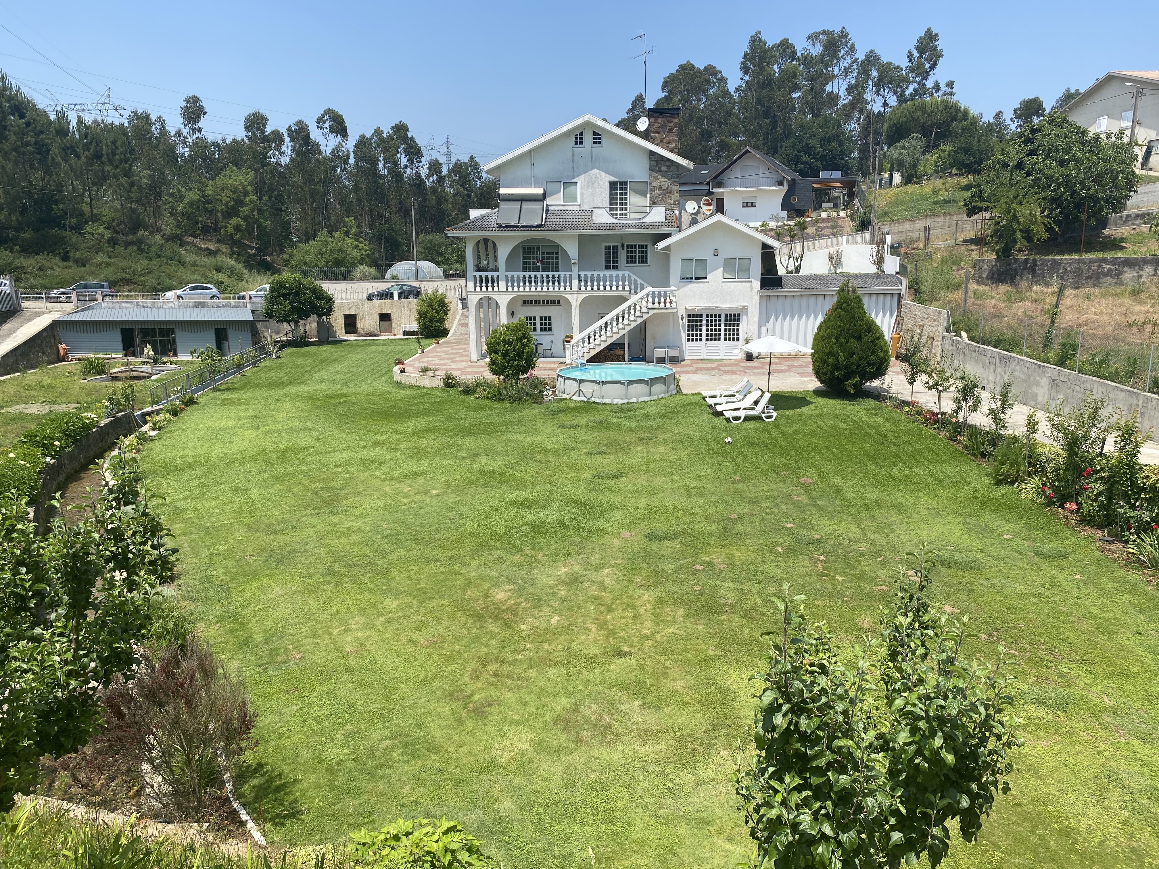 beautiful private apartment in accommodation with pool