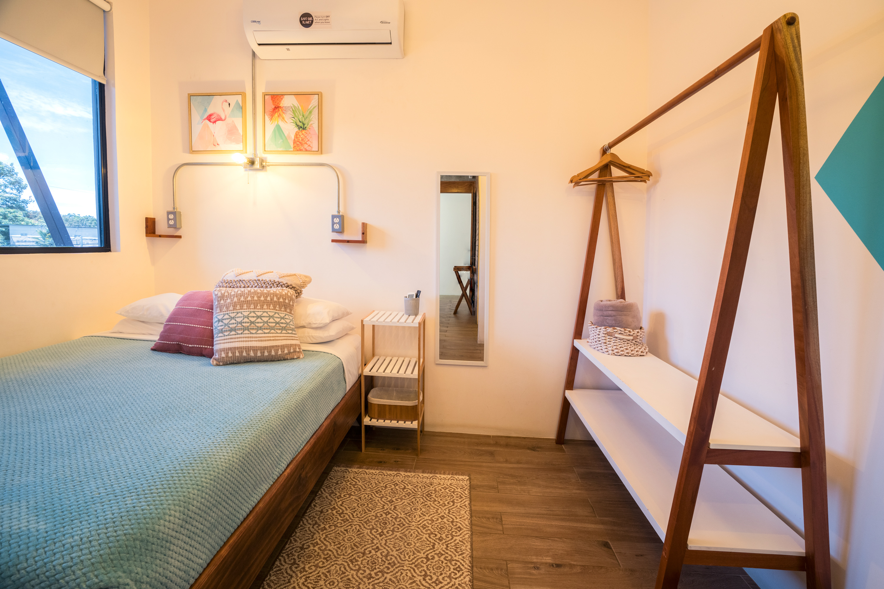 Industrial Chic Loft, Sleeps 2