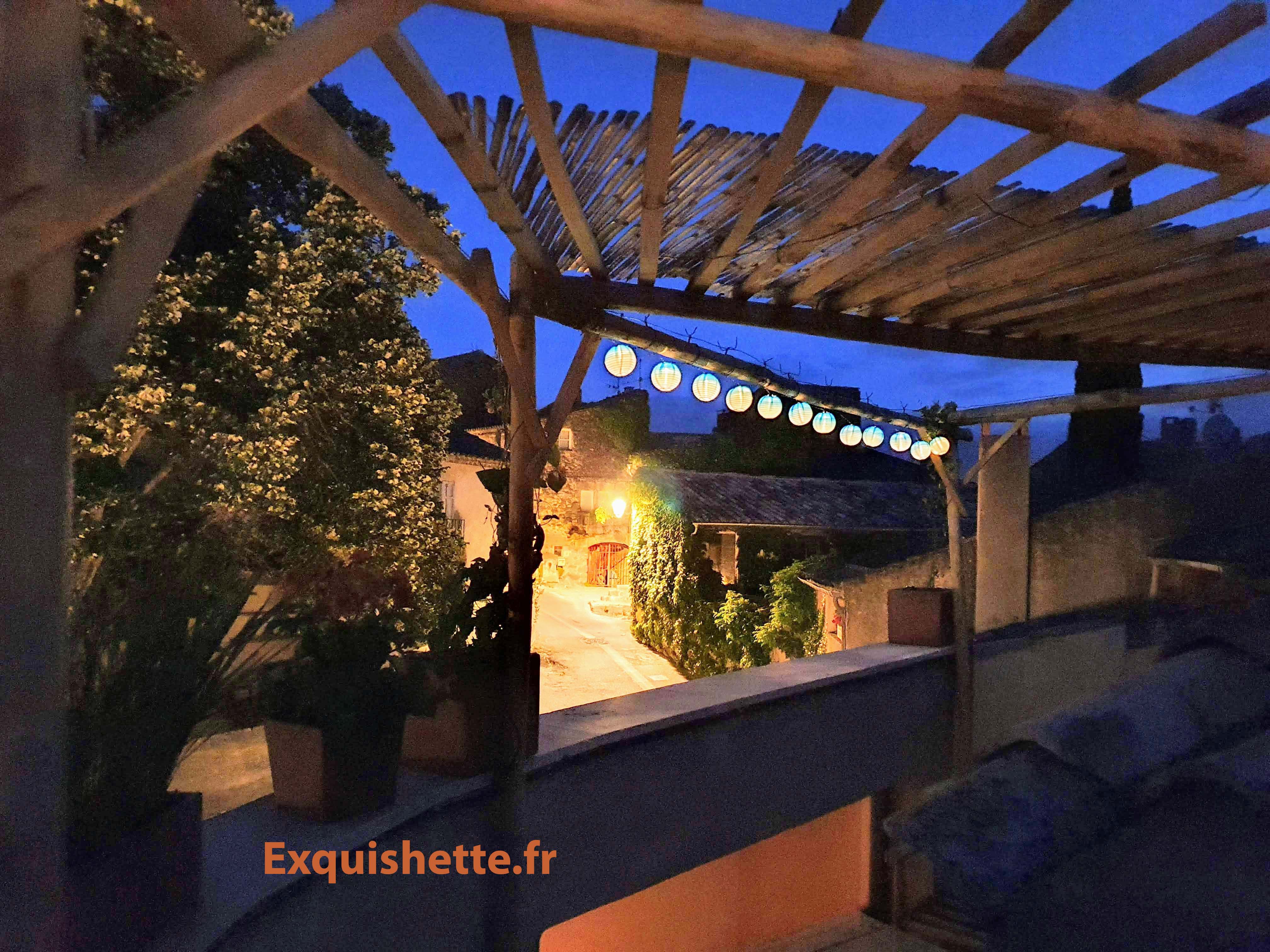L'Exquishette de Lourmarin, a rooftop nest.