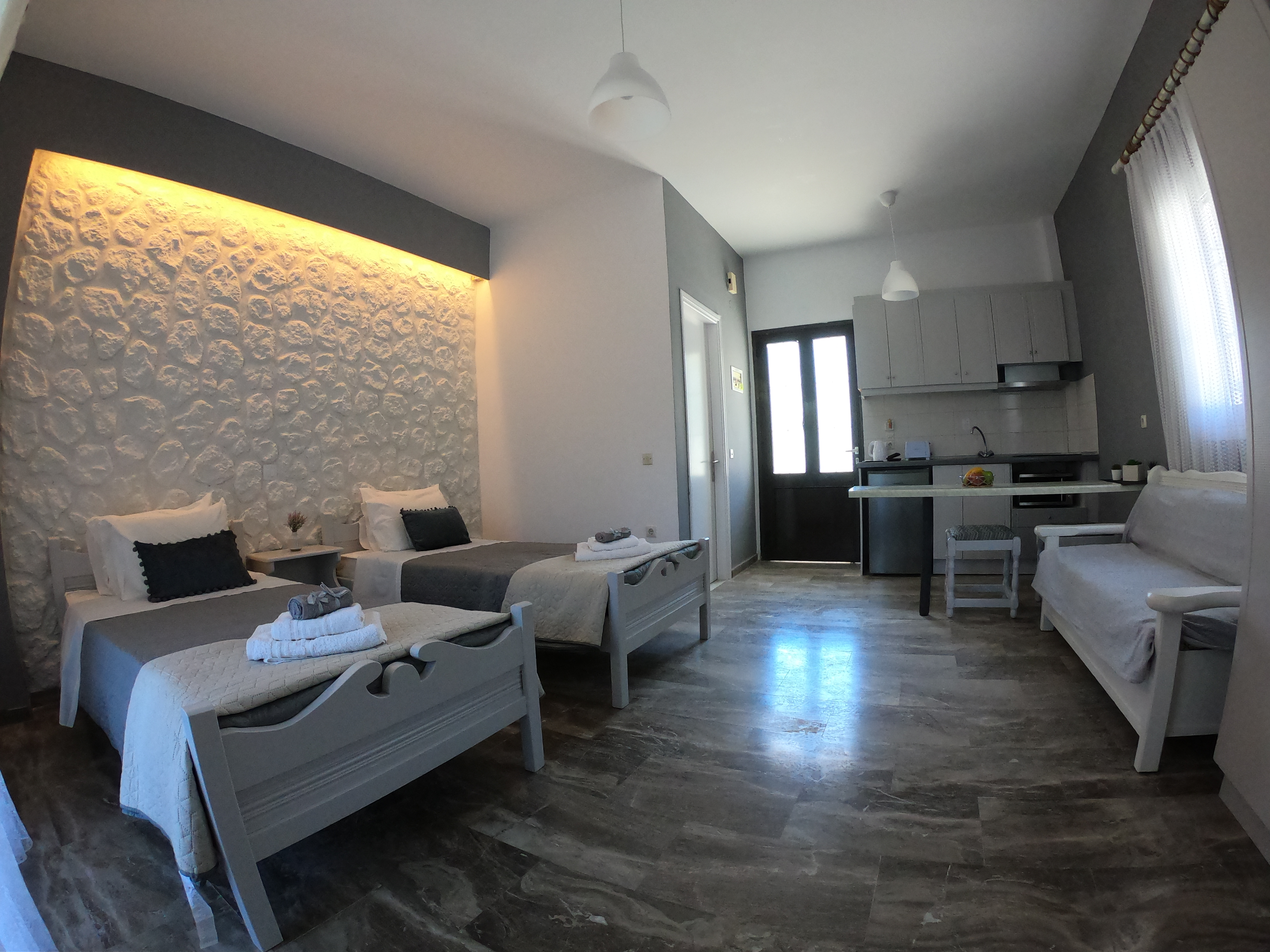 Spiridoula III - Twin Studio with Pool View