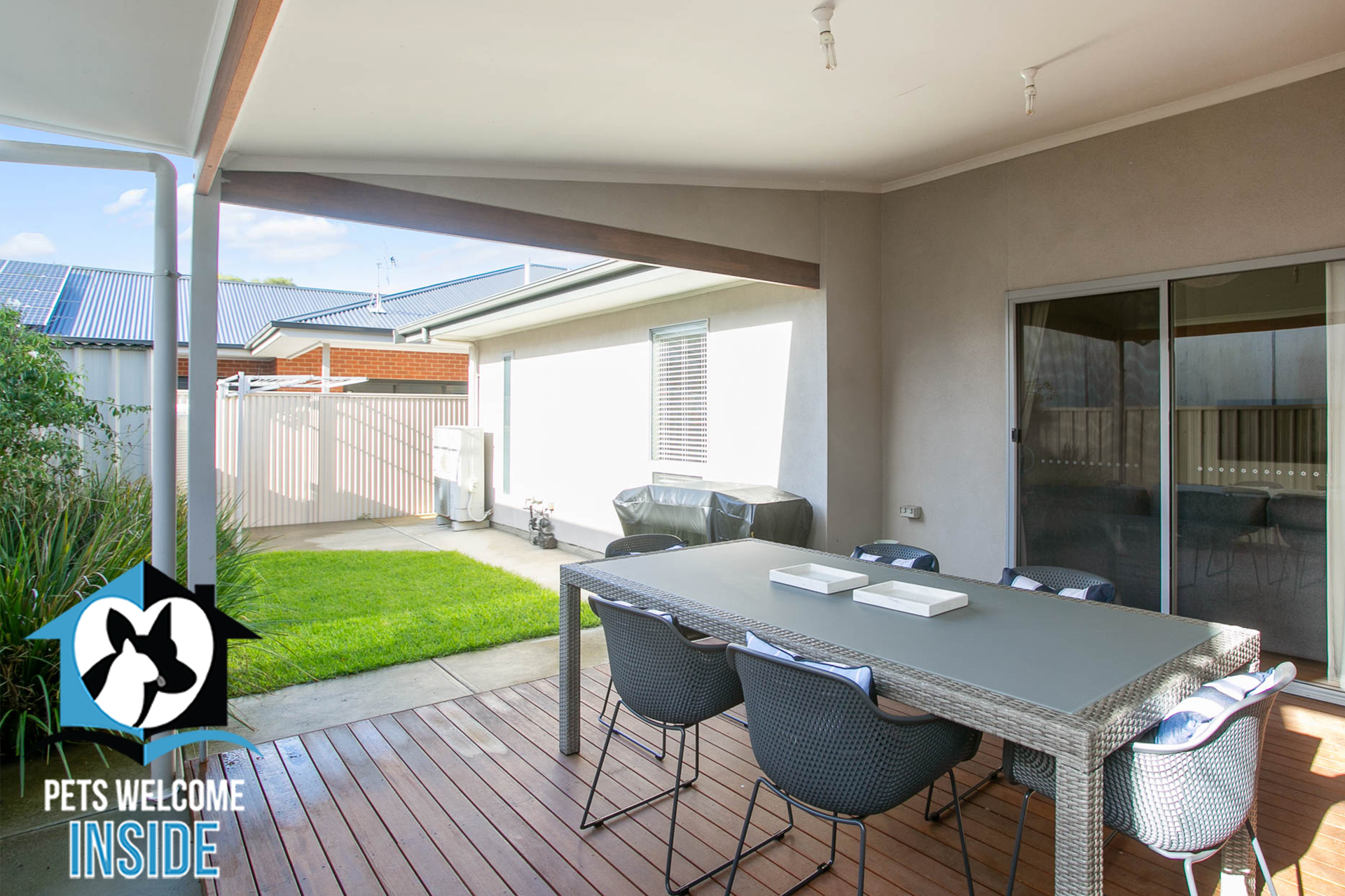 Light Filled Modern & Stylish 3BR Holiday Home