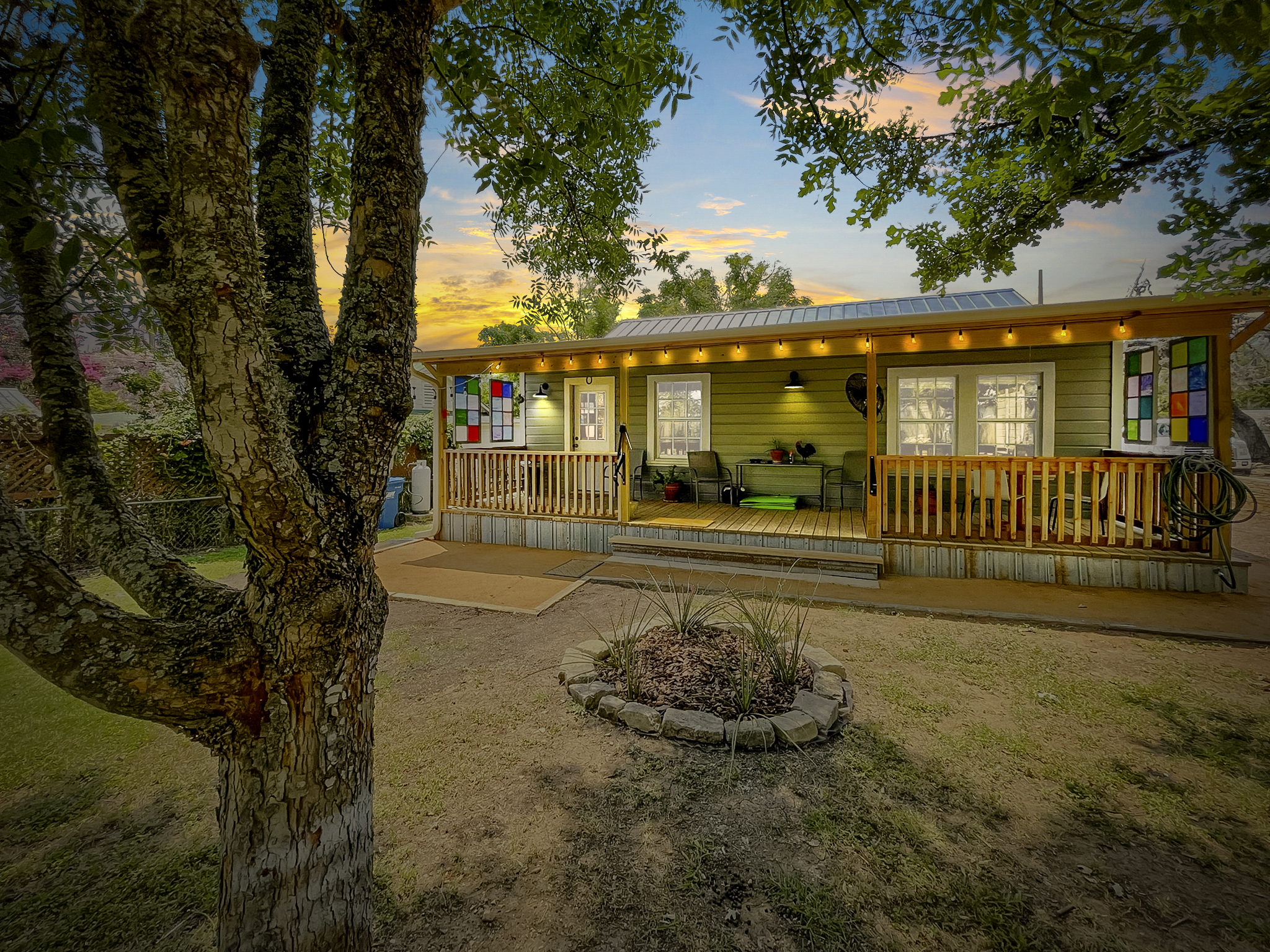 Cherry Street | In Town | Close to Main St