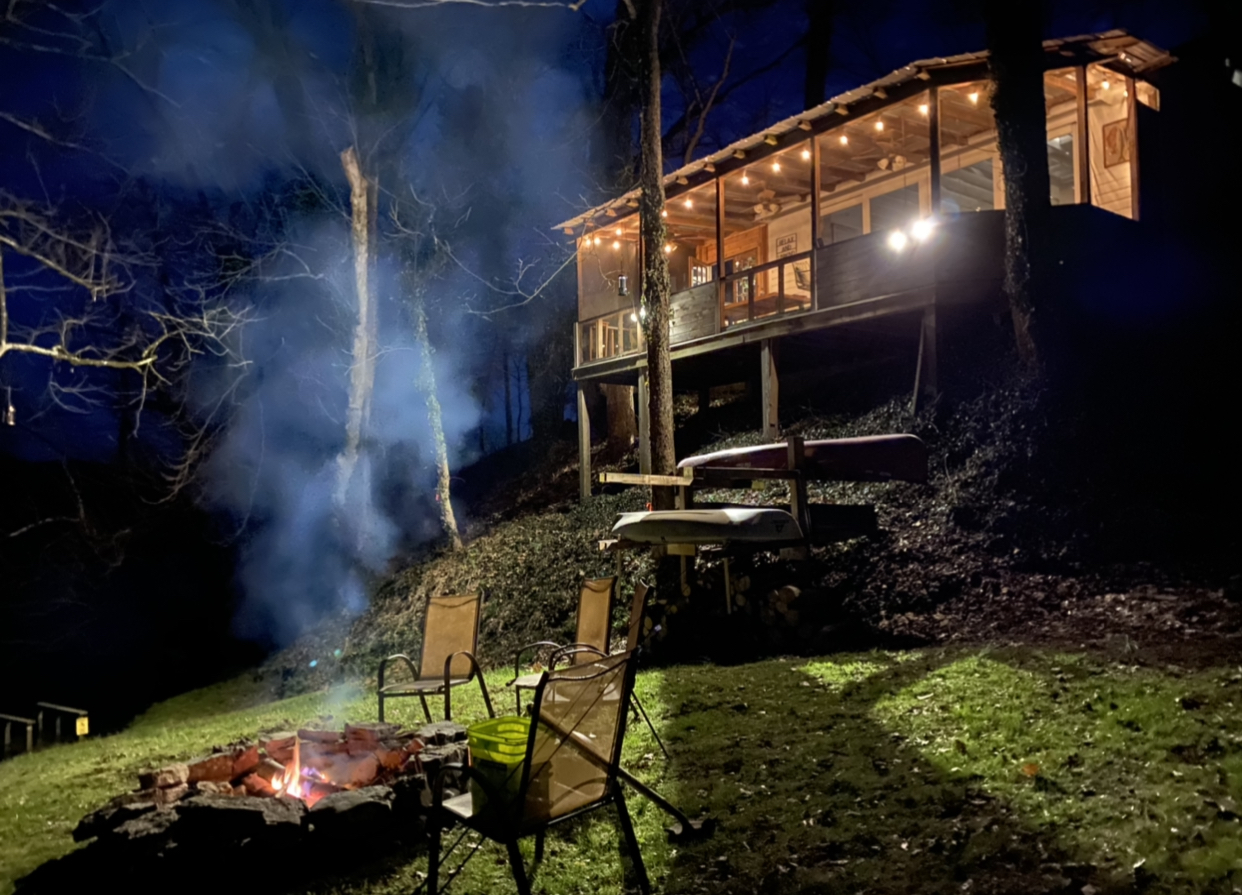 Caney Cottage on the River Cottages for Rent in Lancaster, Tennessee