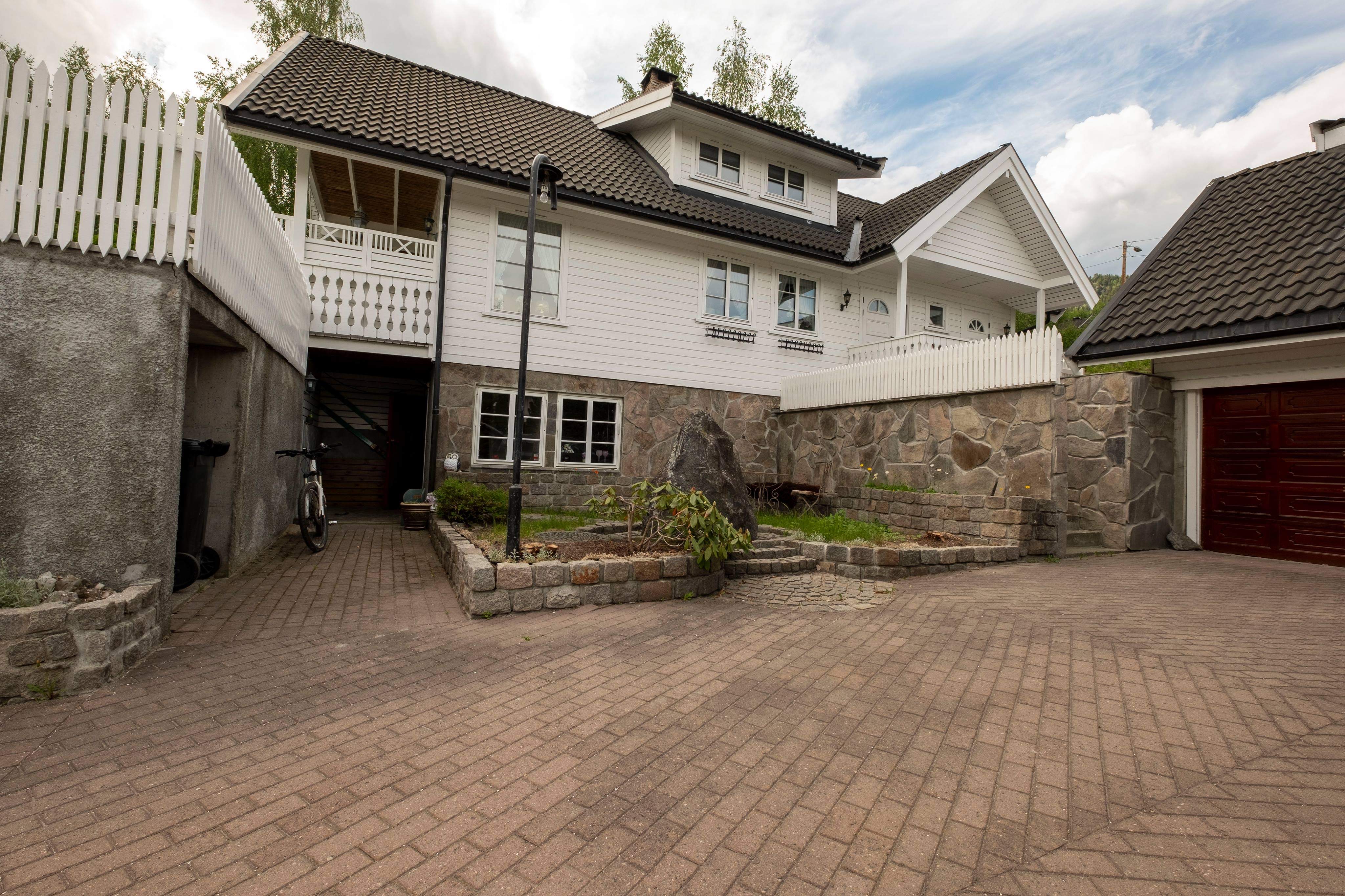 Cozy apartment in a residential area  in Gol
