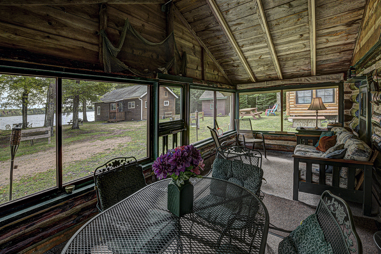 Lakeside Cabin with Pontoon Available Cabins for Rent in Lac du