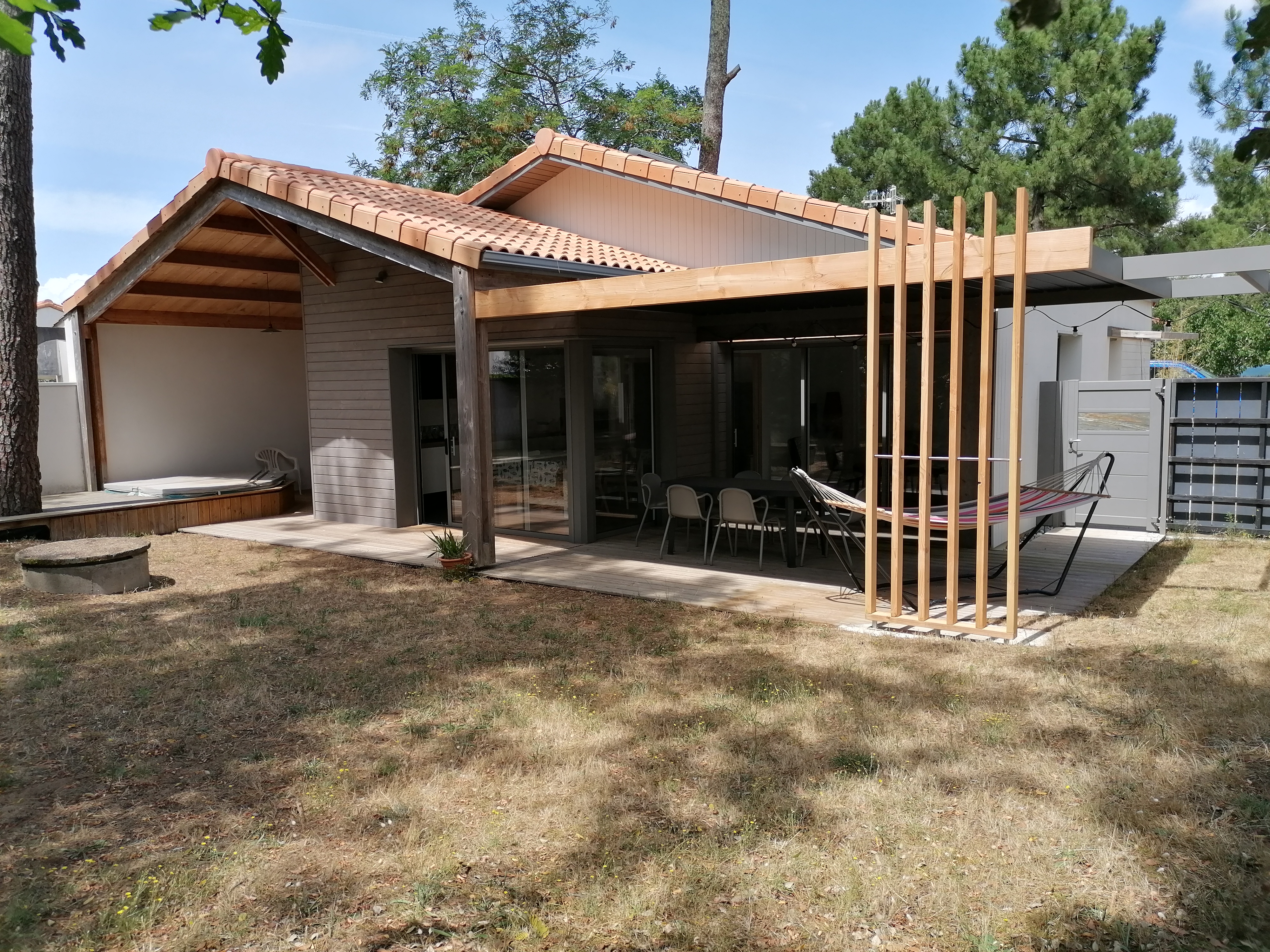 Warm house with spa