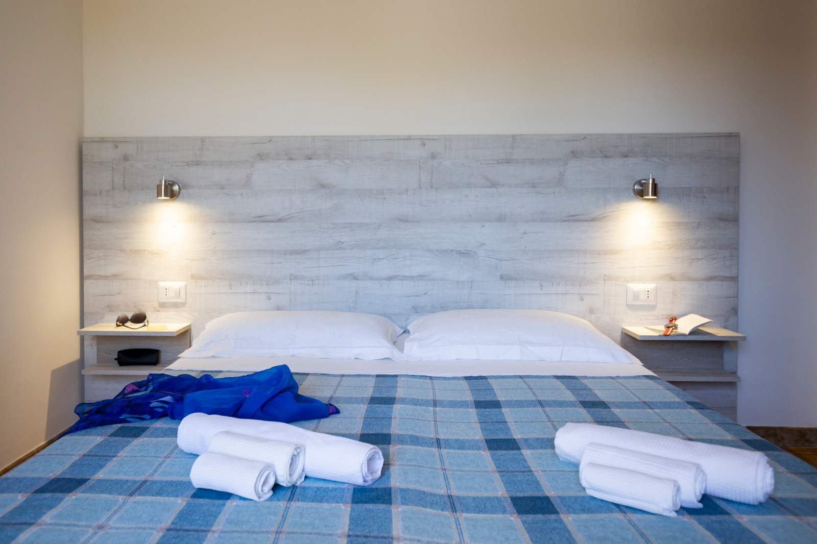 A208* 2 Bedroom Apartment with swimmingpool