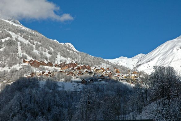 VAUJANY Bel apt mountain view Entire home