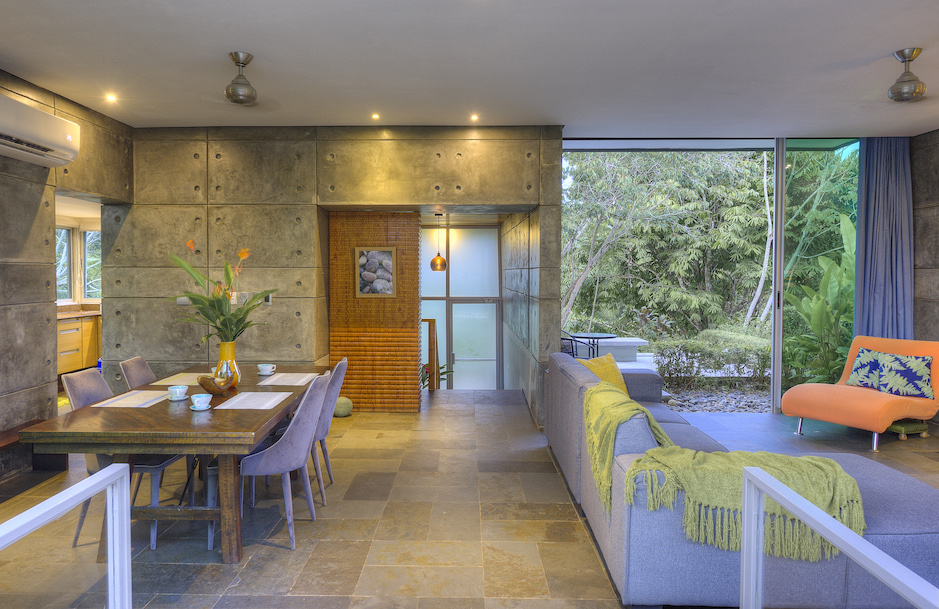 Villa IV windows w/ Private Pool Houses for Rent in Playa Bejuco