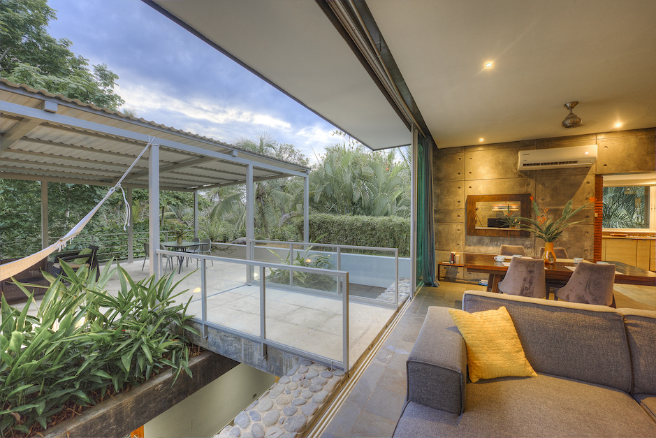 Villa IV windows w/ Private Pool Houses for Rent in Playa Bejuco