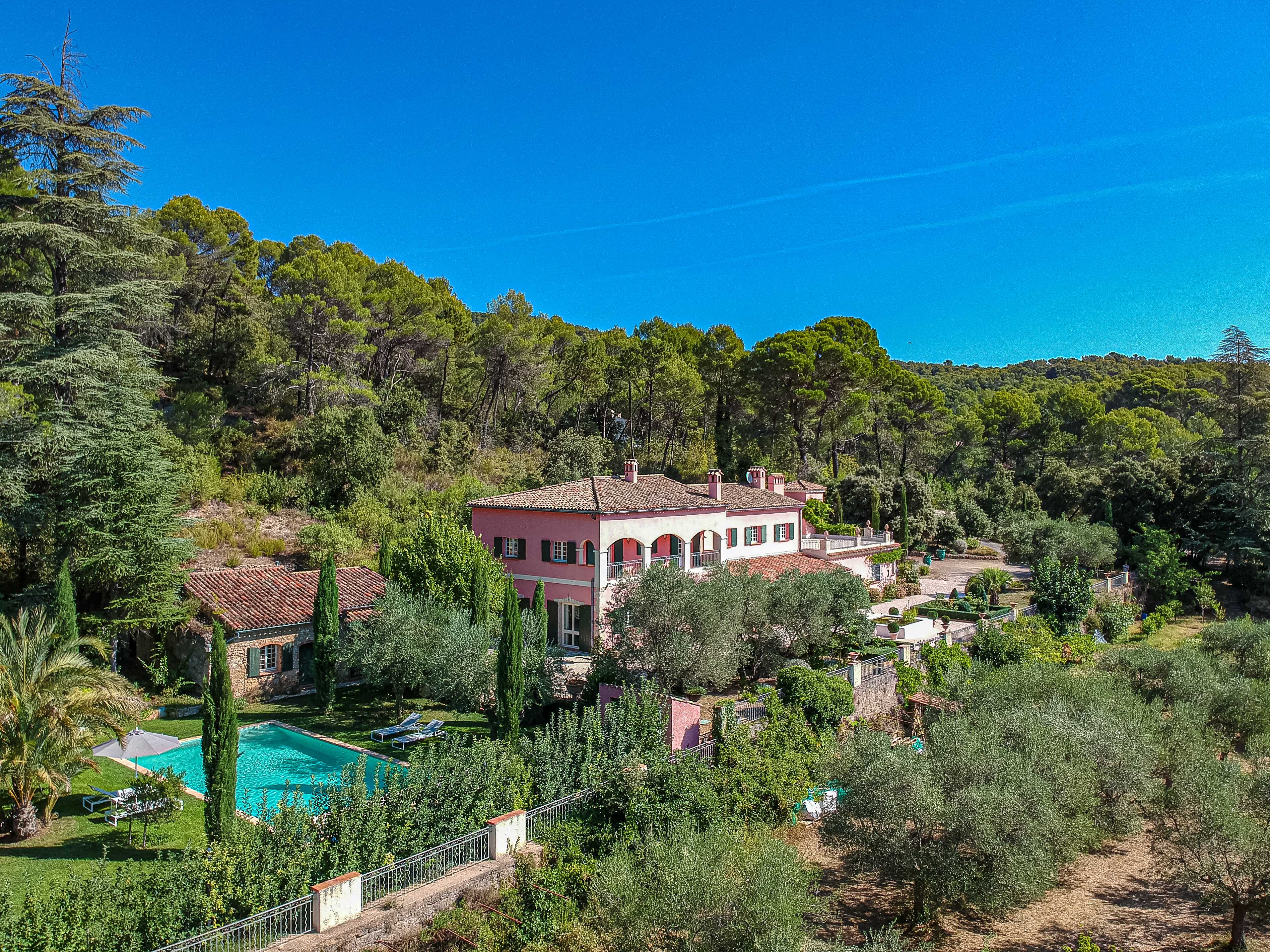 La Suite de la Villa Pergola Salernes