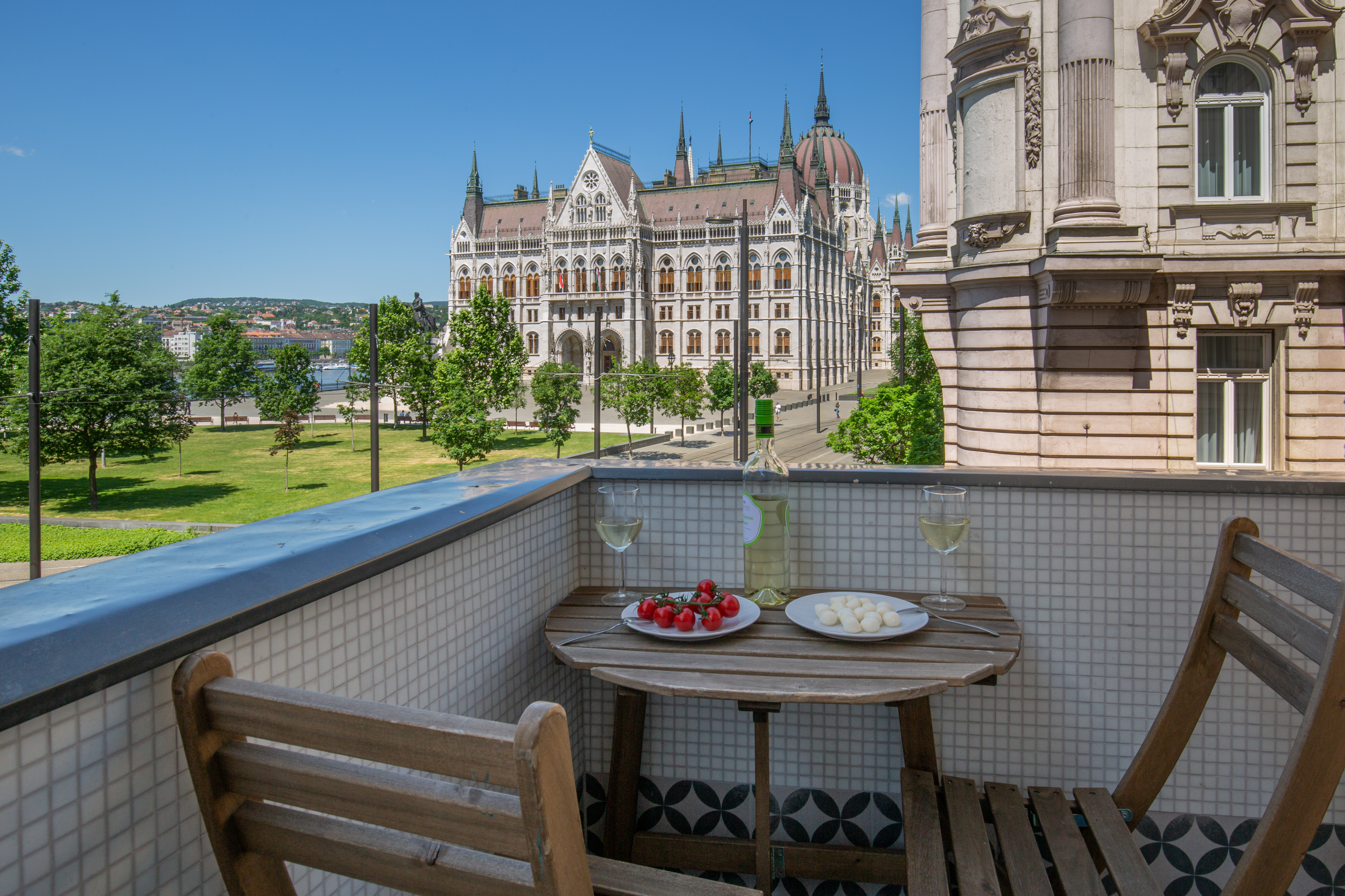 🇭🇺Danube Panoramic Balcony-Haussmann style flat****