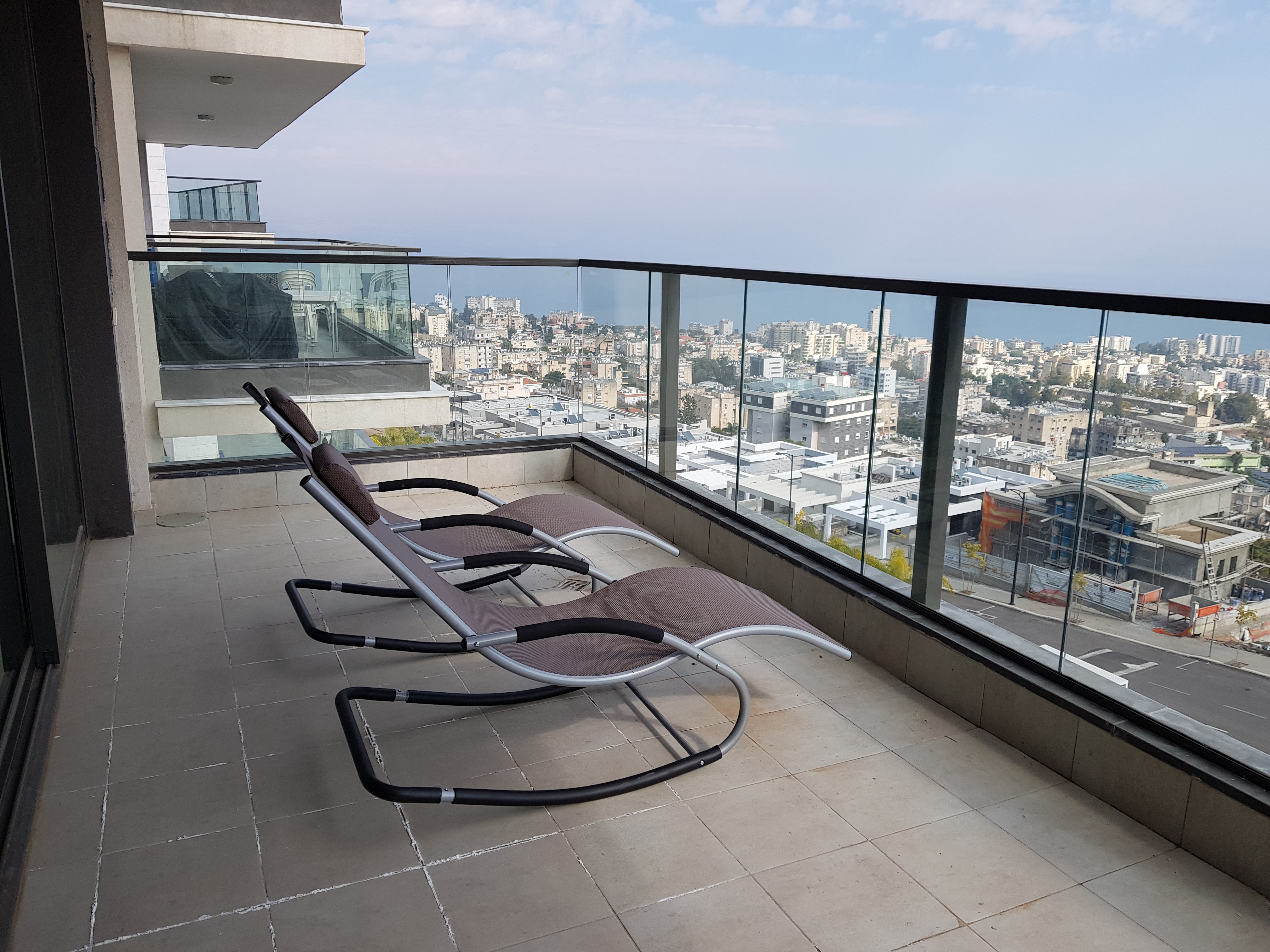 New & Beautiful  overlooking the Kineret and Golan