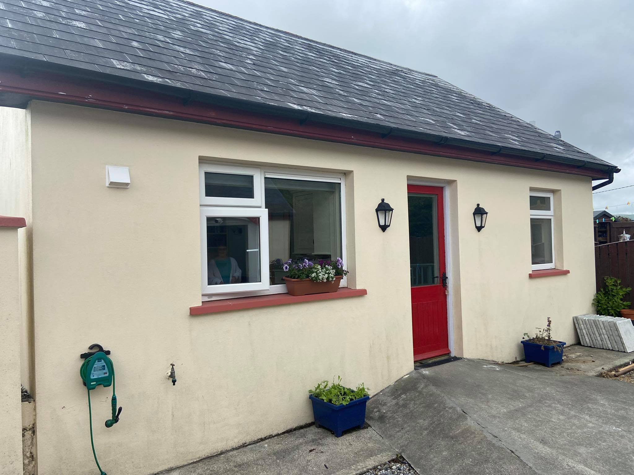 Adorable cottage in the heart of West Cork. Guest houses for Rent in