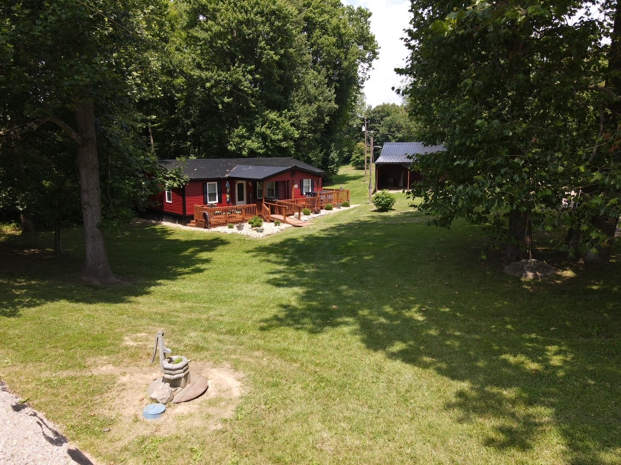 The Ole' Farmhouse Houses for Rent in Oak Hill, Ohio, United States