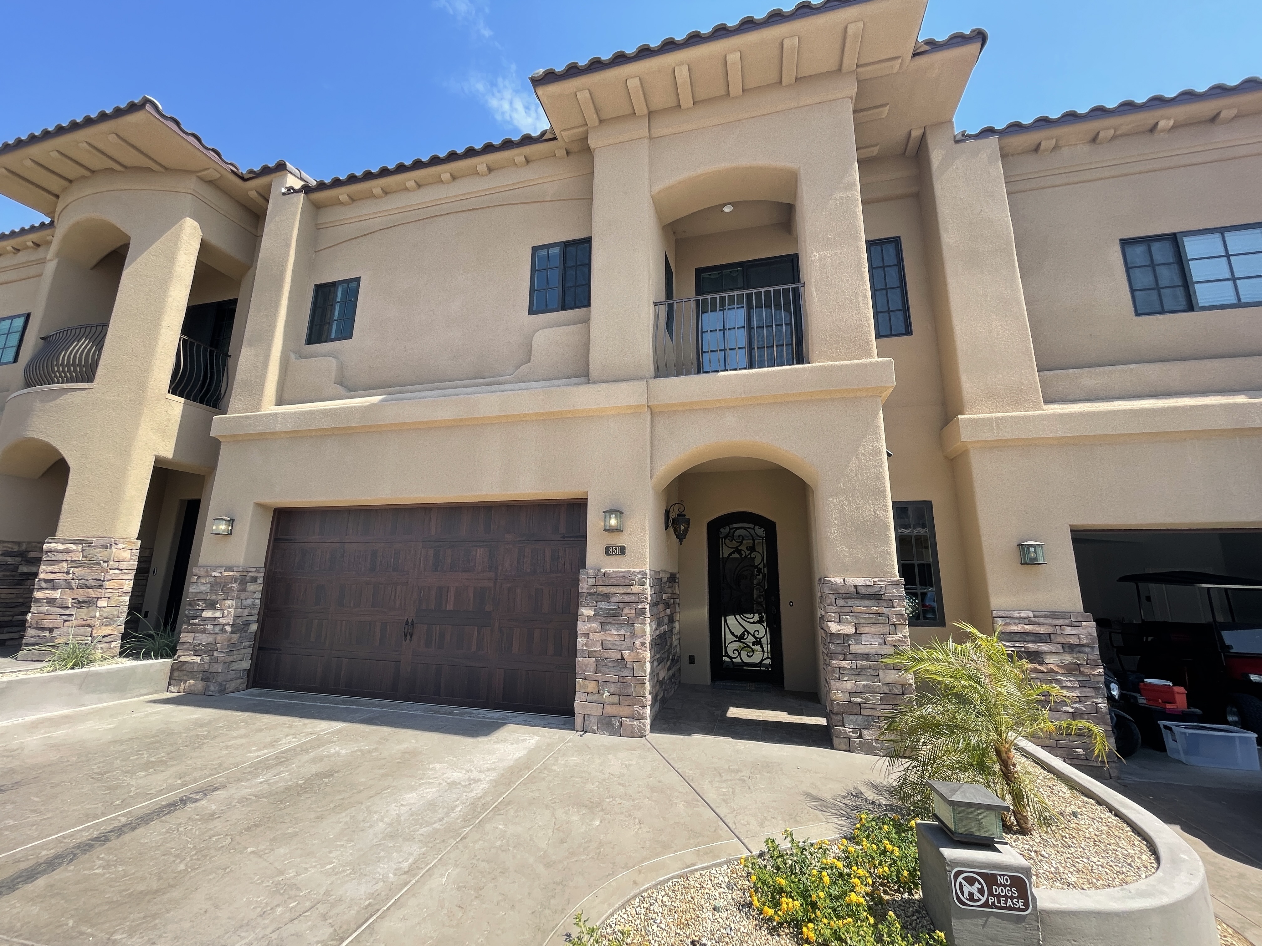New Spacious 3-Bedroom House Minutes from River