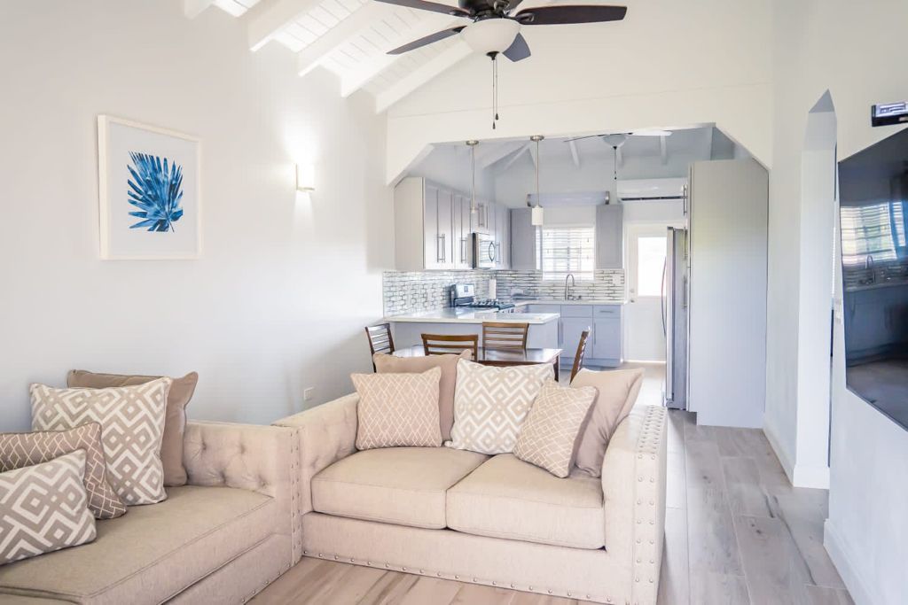 NEW Luxury Apartment - Spacious 2 Bedroom