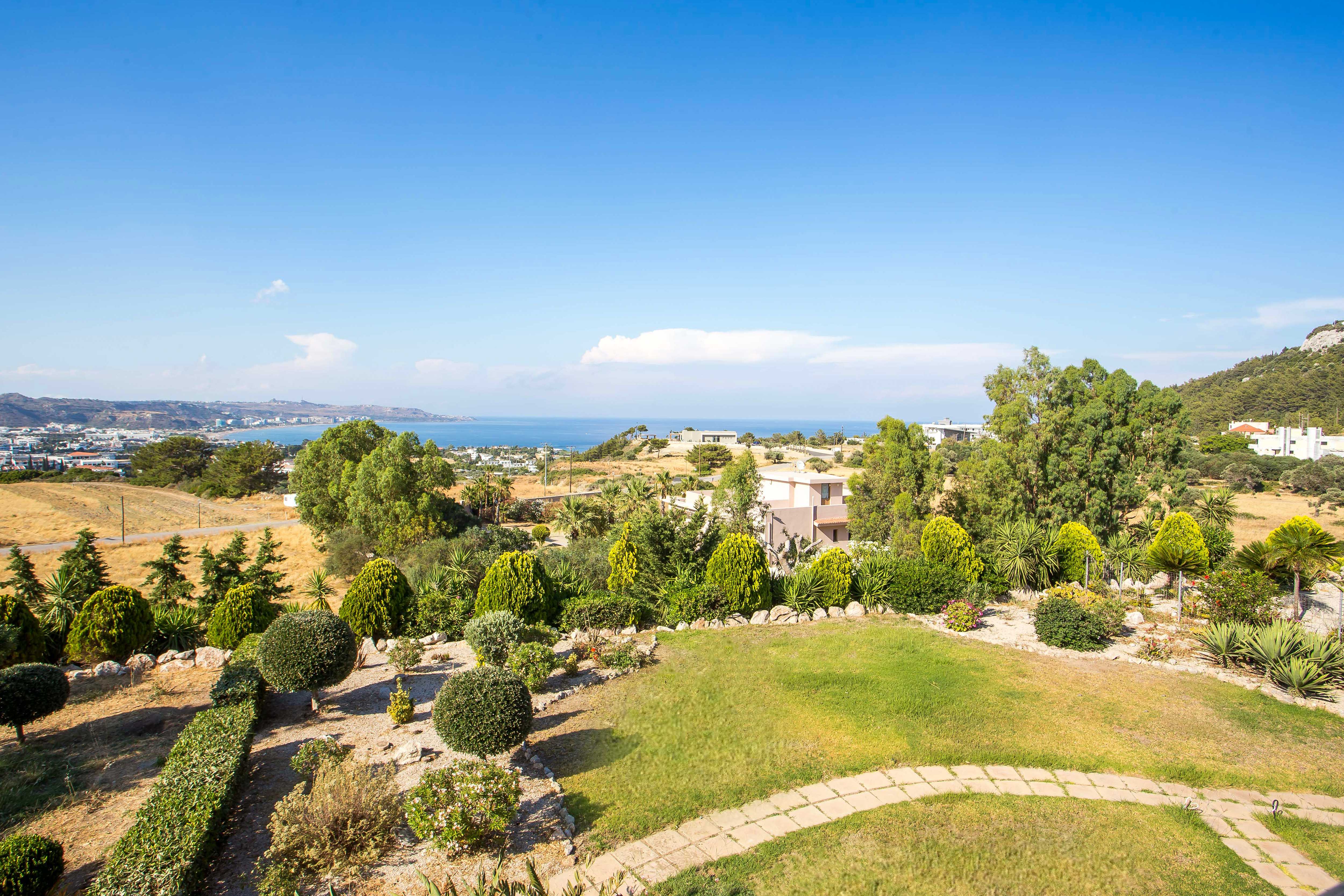 AGGELOS GARDEN VIEW