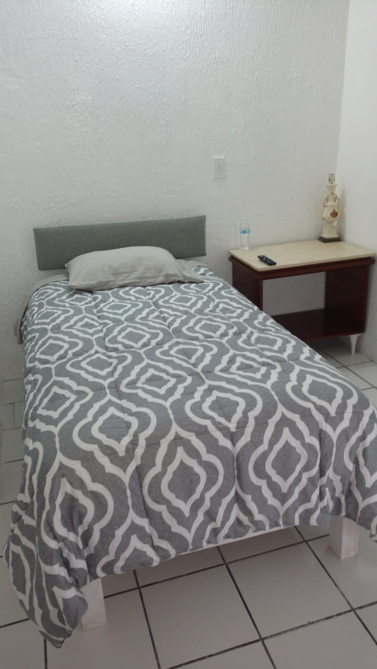 A1-Habitación a una cuadra de T1 Aeropuerto CDMX