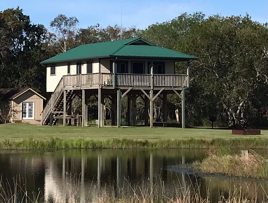 Coastal Retreat in Selkirk Island, Matagorda Texas