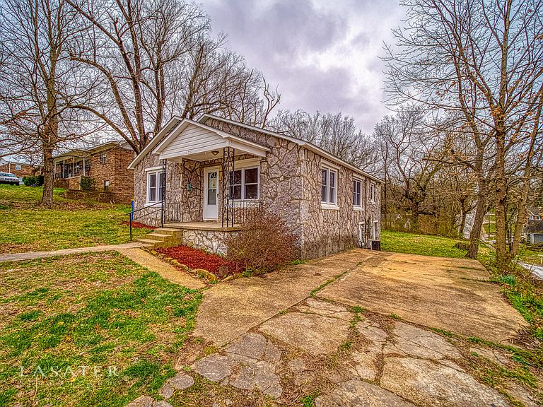 Rock Cottage Houses for Rent in Harrison, Arkansas, United States