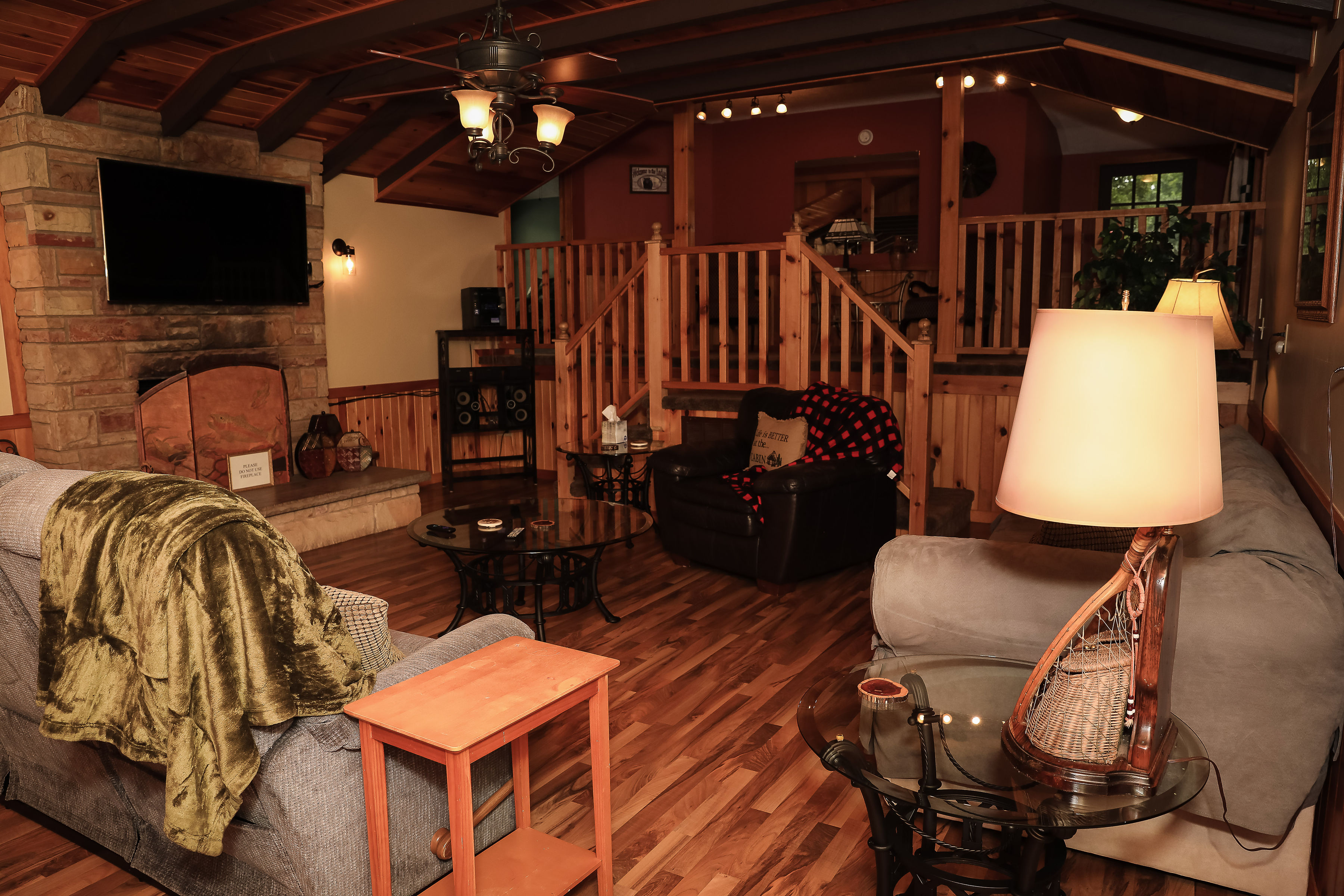 Greenbrier River CabinHike, Bike, Float &Ski fUn Cabins for Rent in