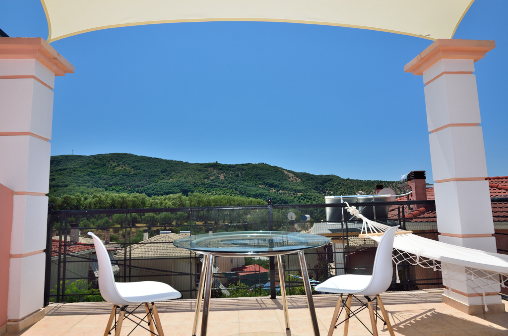 Villa Ektoras Maisonette! Your Peaceful Heaven!