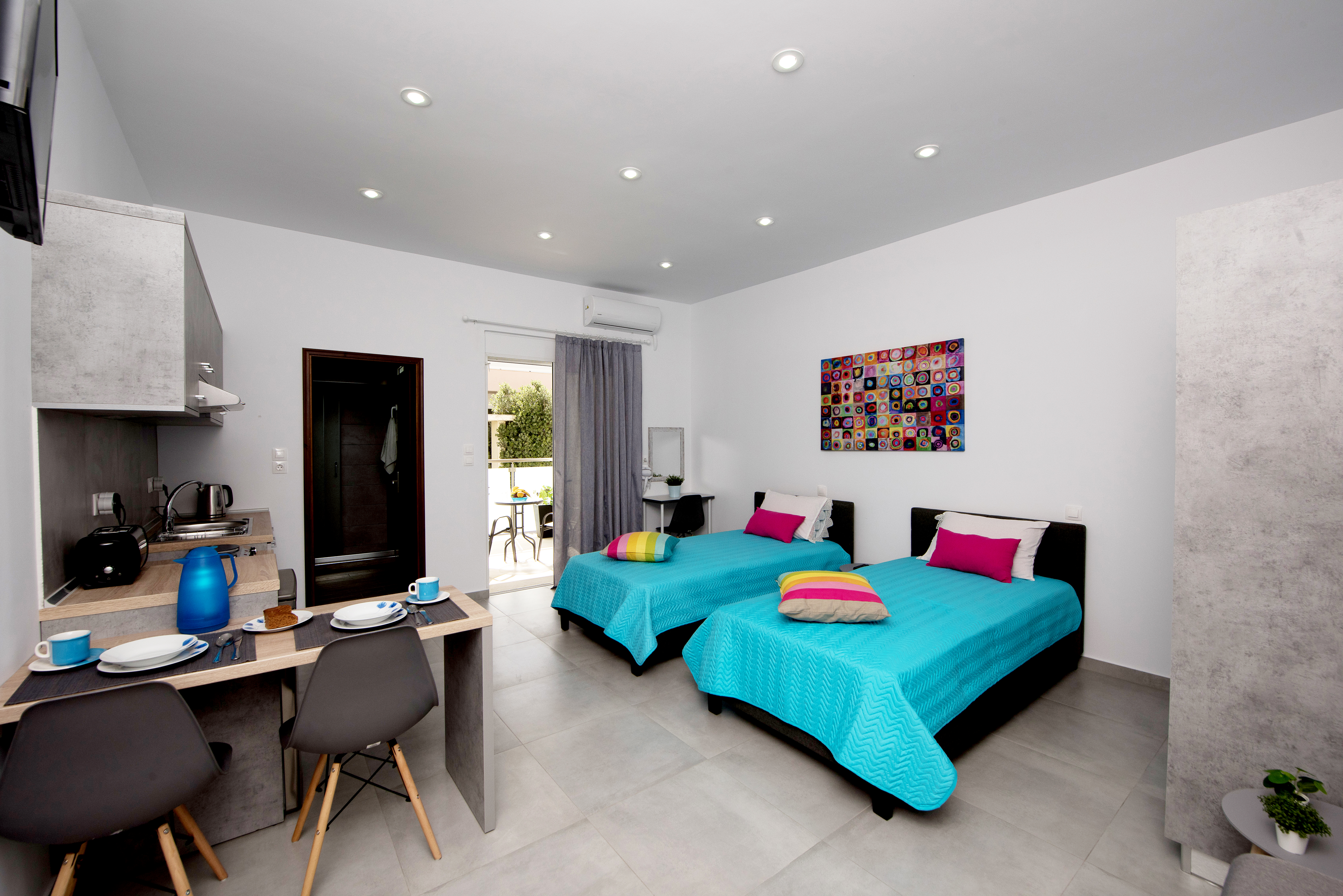 Maria's Studio No5. Only 3 minutes from the beach.