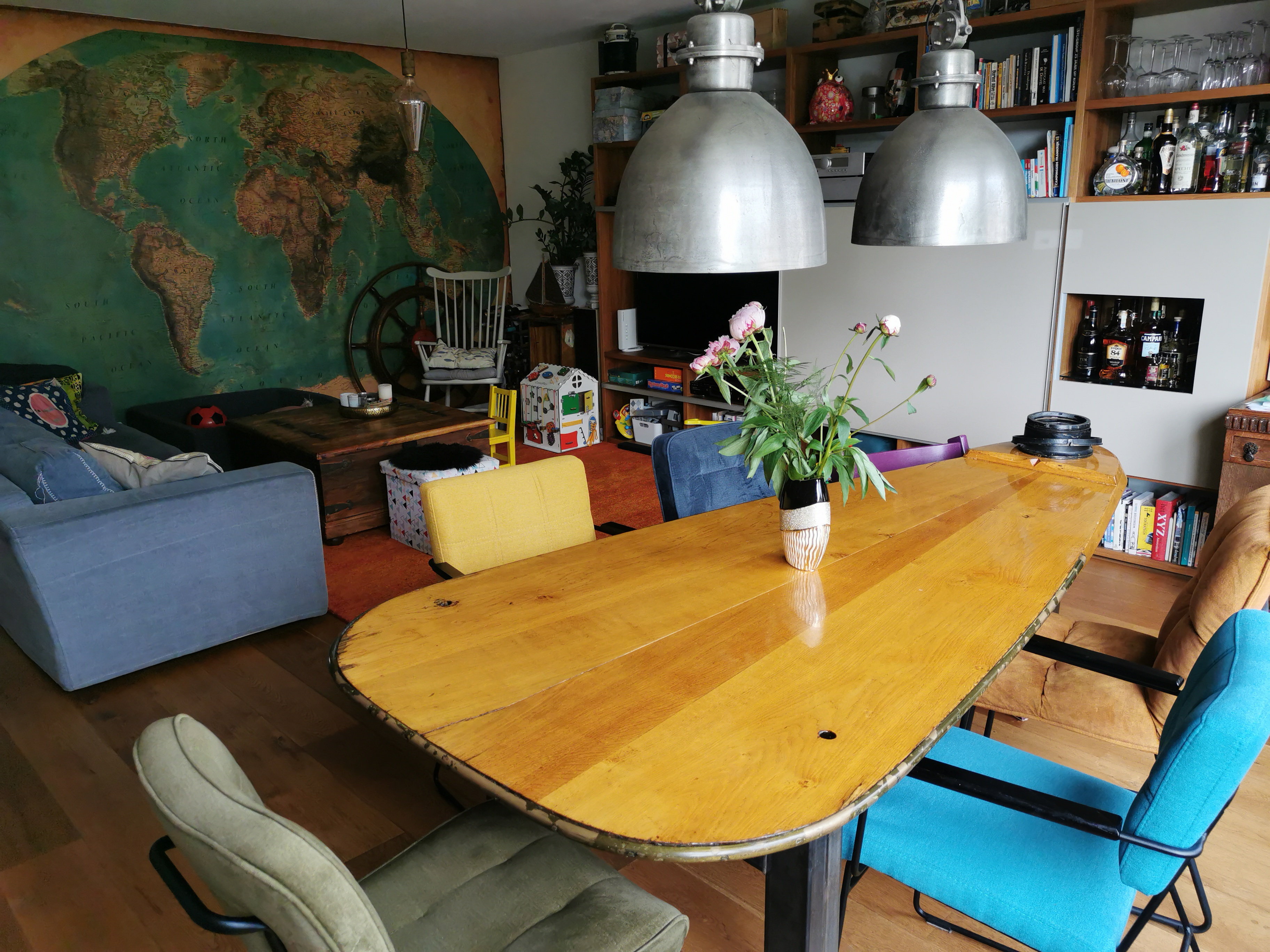Travel inspired 2 bedroom apartment — Amsterdam stay