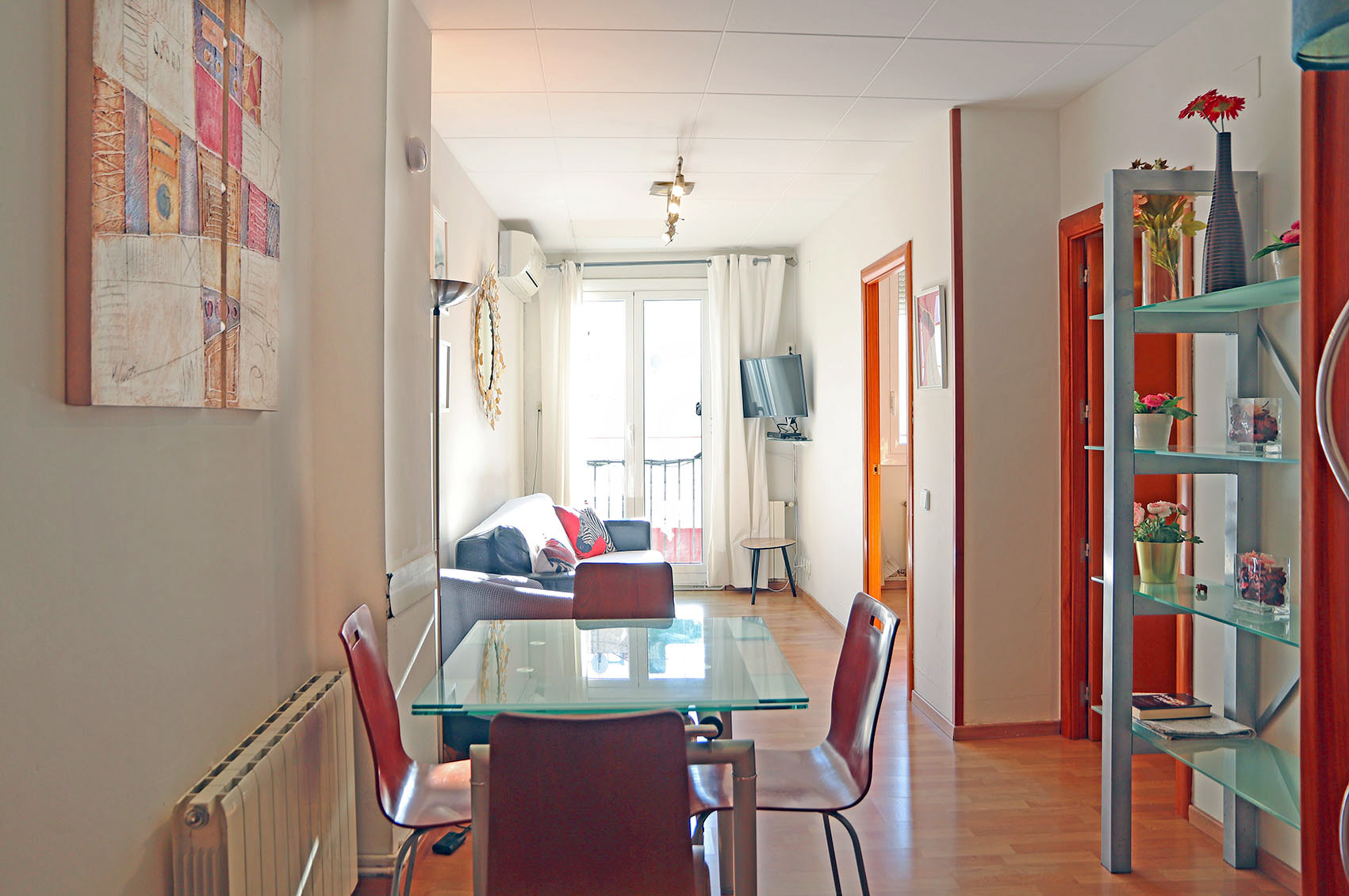 bcn-rentals-ramblas 3, just 7-10 min to Ramblas in el Raval, Barcelona