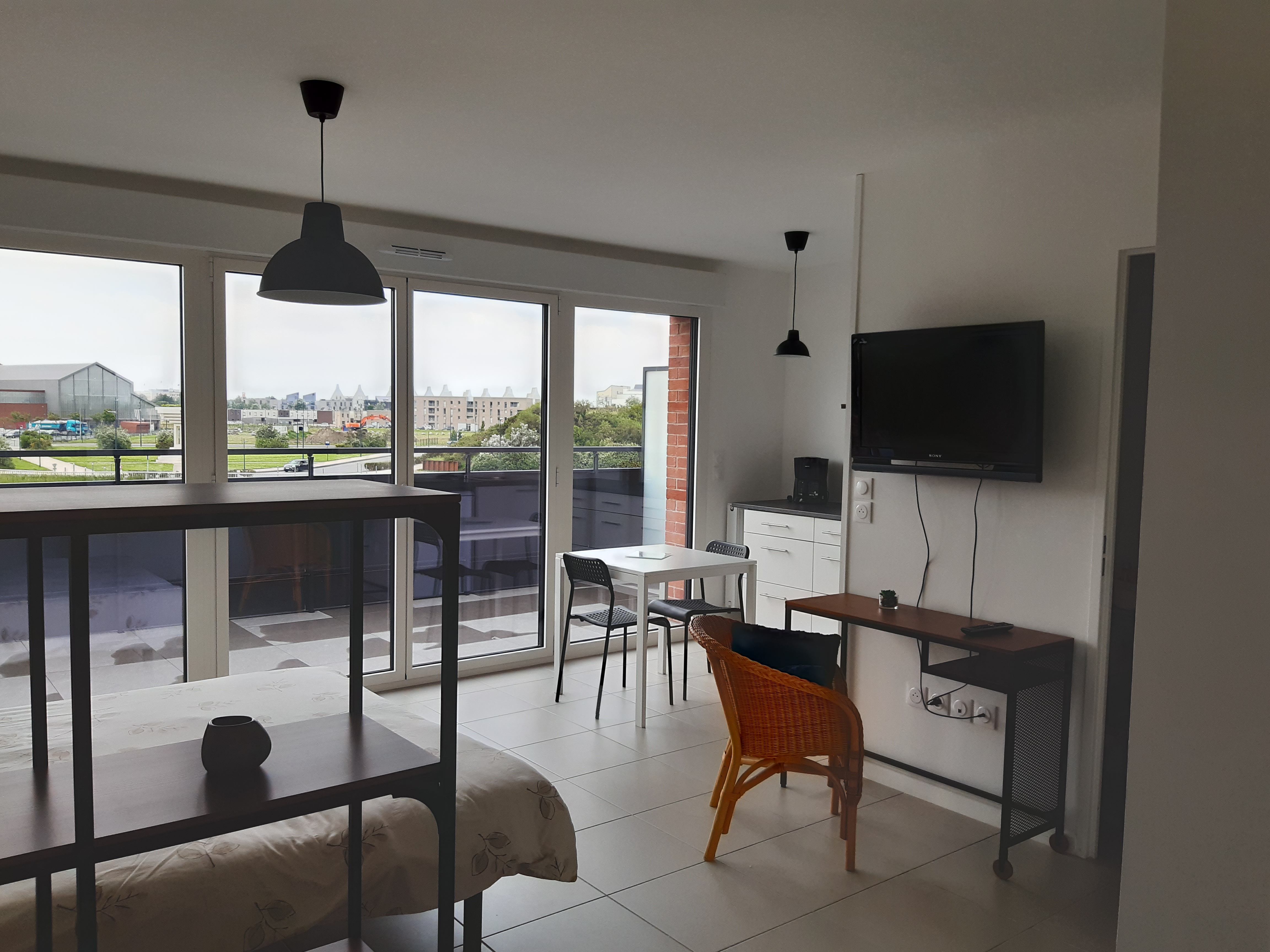 La petite stopover, studio by the sea