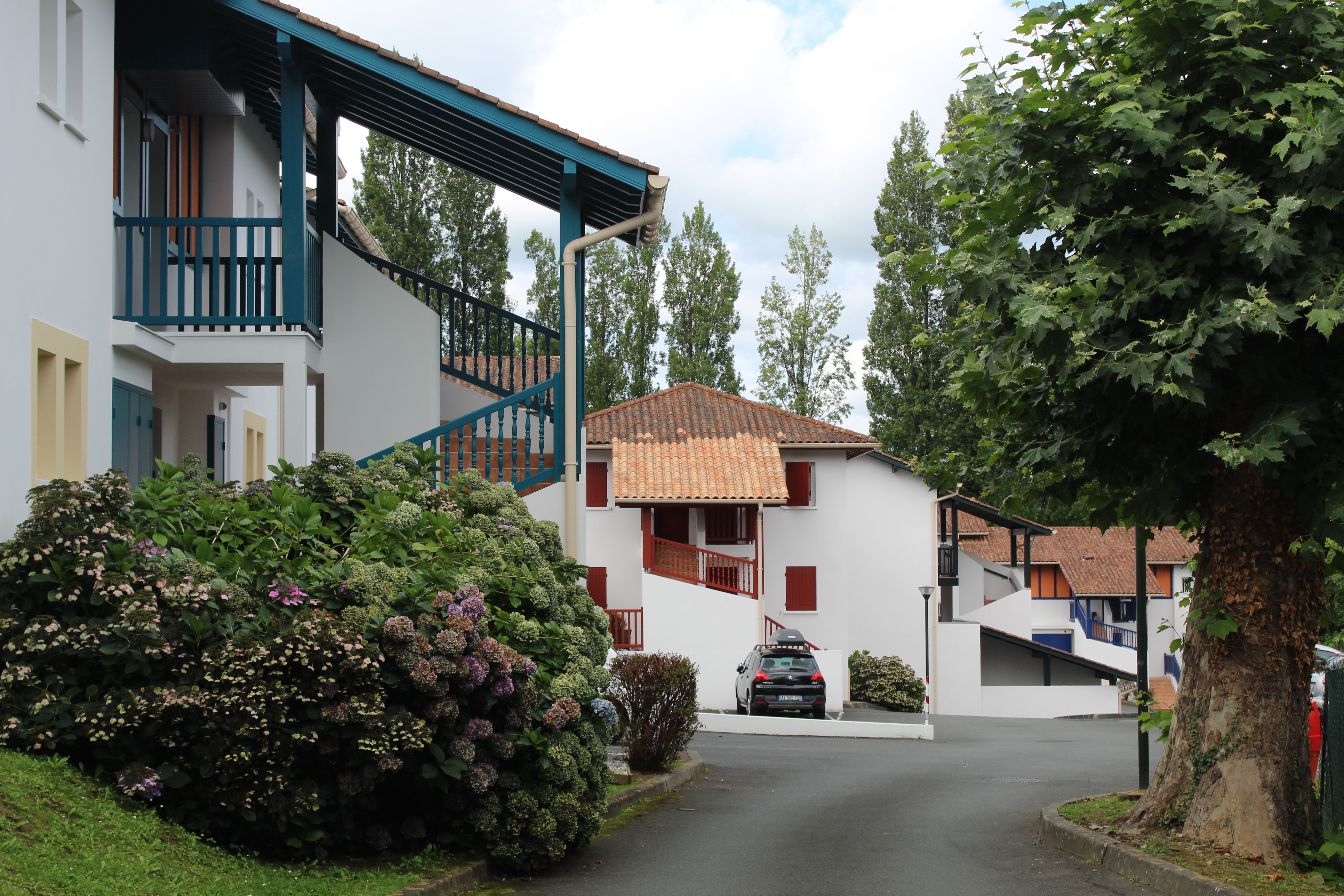 COMFORTABLE T2 3* IDEAL VACATION AND CURE