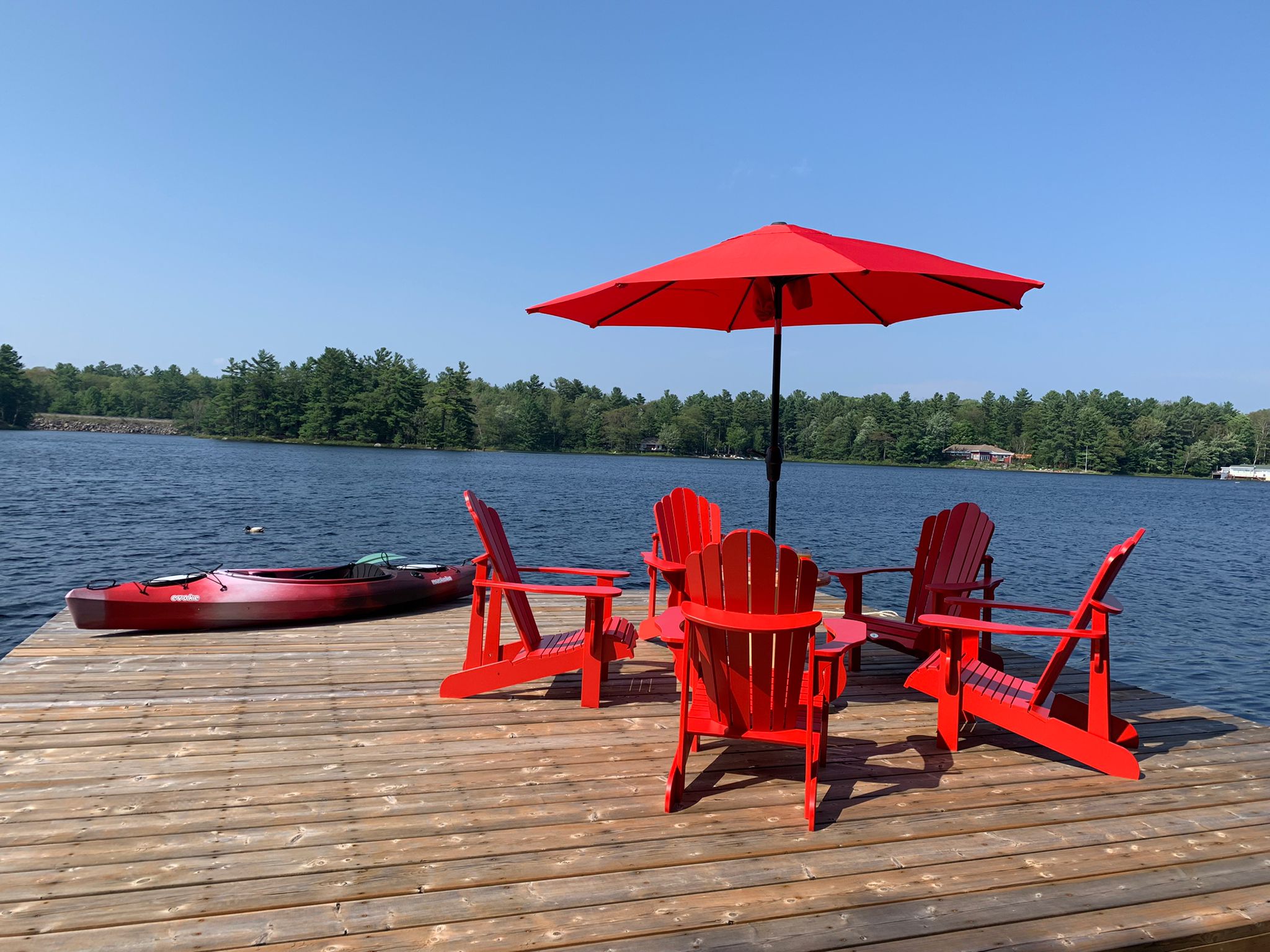 The Cozy Cottage, lakefront @ Port Carling