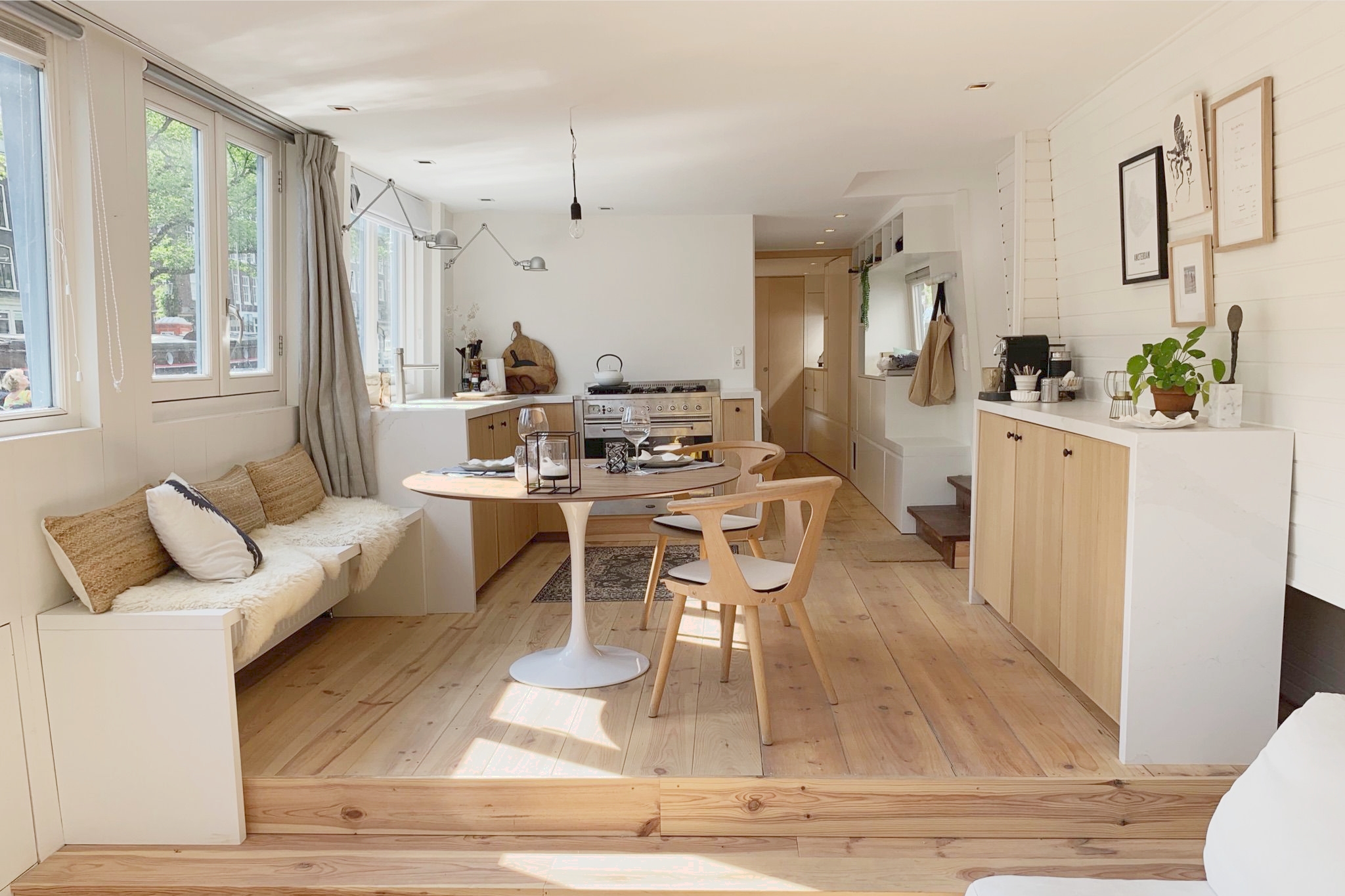 Canal Houseboat - Brouwersgracht Center (Jordaan) โ Amsterdam stay